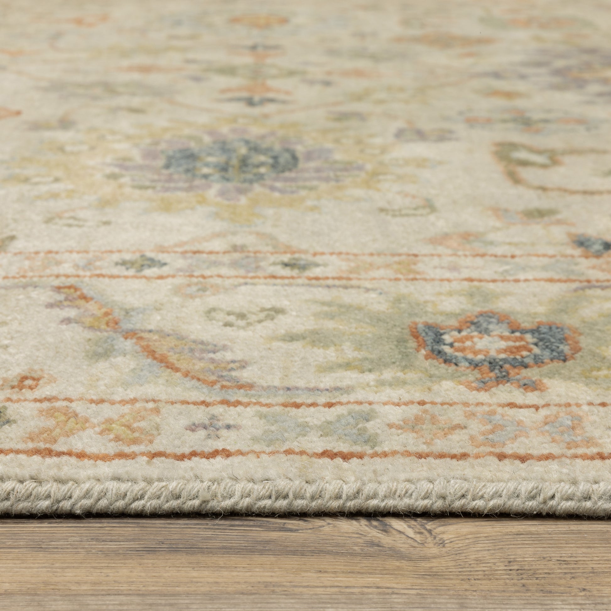Palace Floral Beige/ Green Oriental Cut Pile Rug