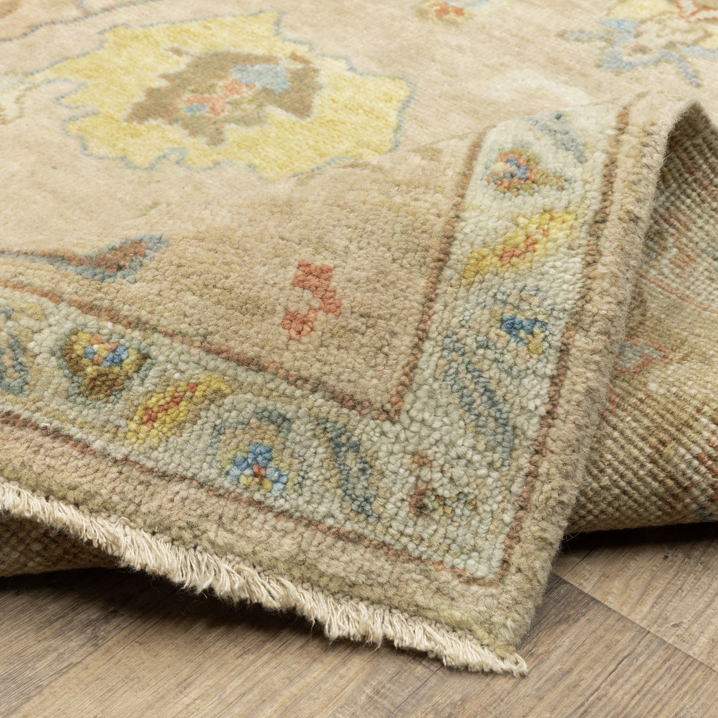 Palace Oriental Beige/ Multi Cut Pile Rug