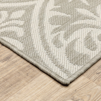 Portofino Outdoor Grey/ Ivory Floral Flat Weave Rug