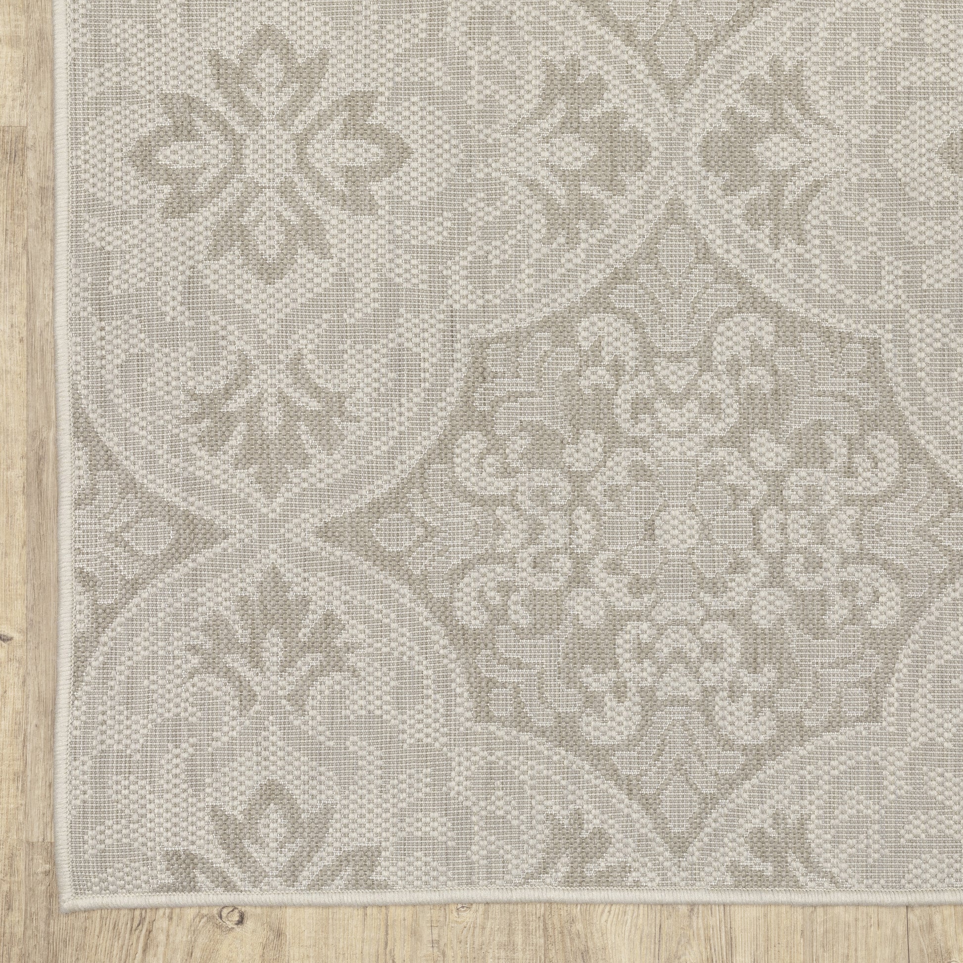 Portofino Outdoor Ivory/ Grey Floral Flat Weave Rug