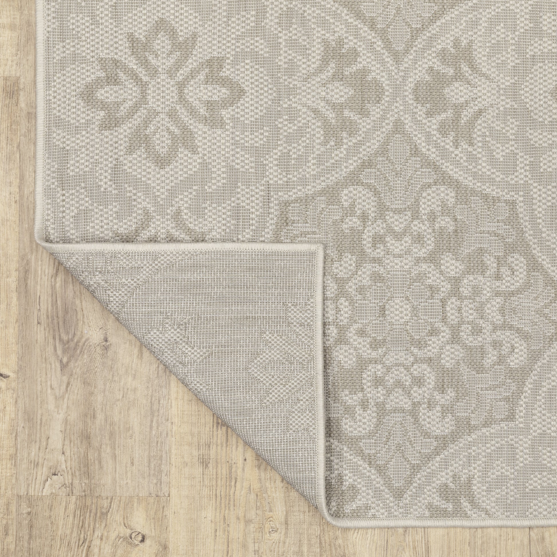 Portofino Outdoor Ivory/ Grey Floral Flat Weave Rug