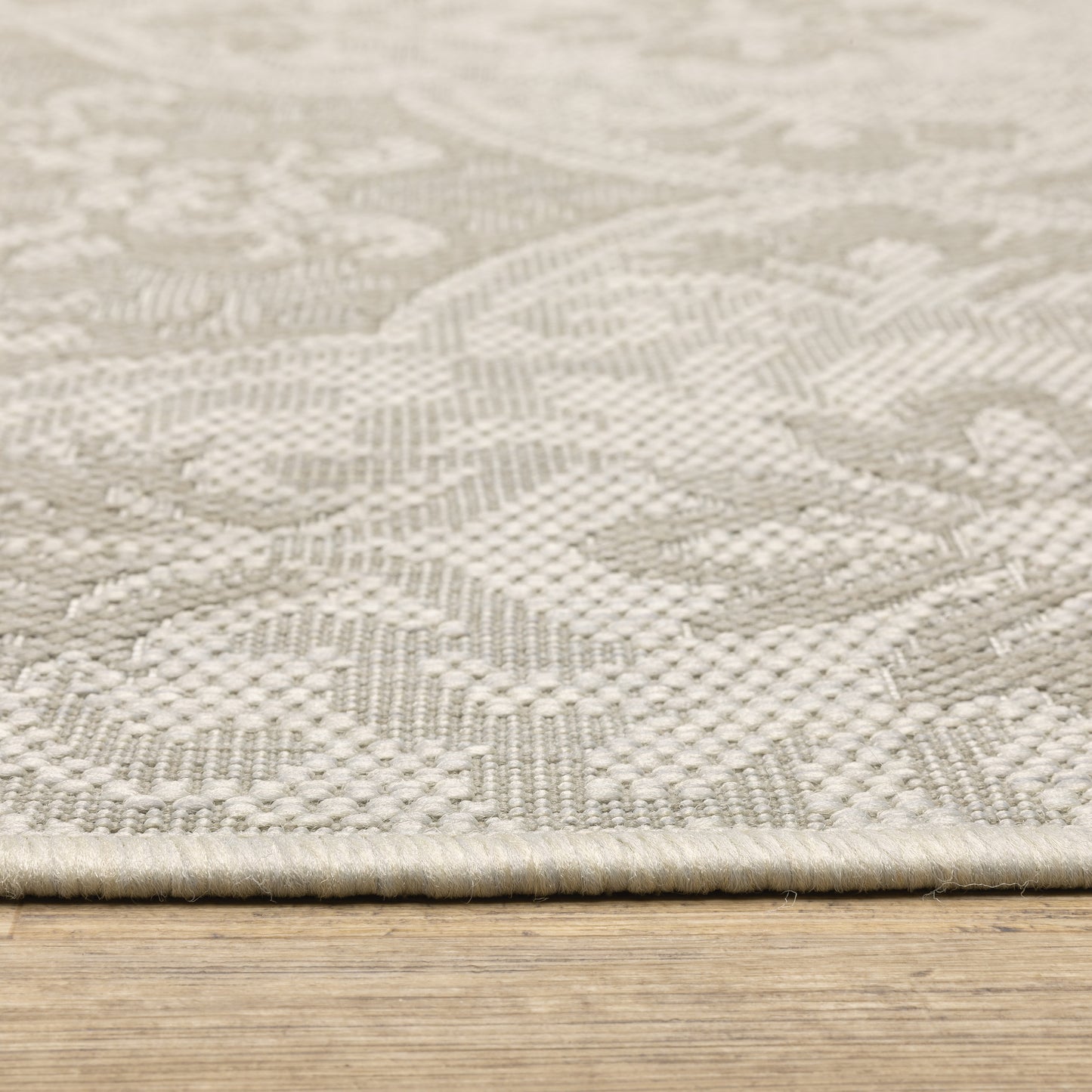 Portofino Outdoor Ivory/ Grey Floral Flat Weave Rug