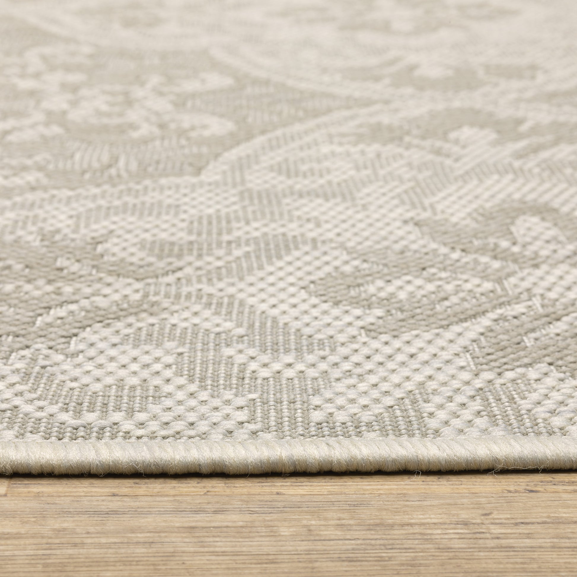 Portofino Outdoor Ivory/ Grey Floral Flat Weave Rug