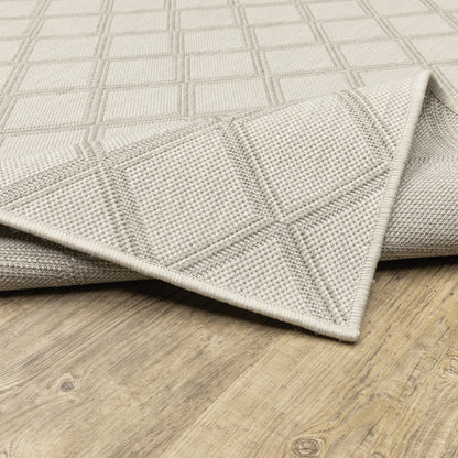 Portofino Outdoor Ivory/ Grey Lattice Flat Weave Rug