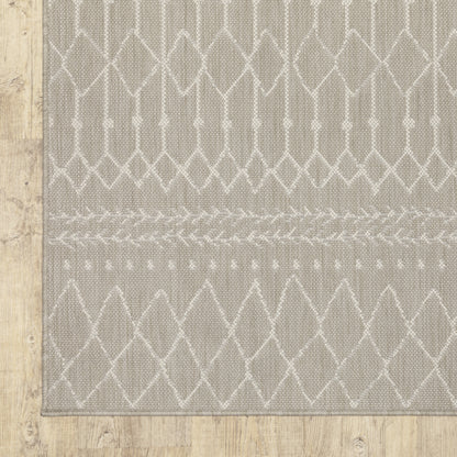 Portofino Outdoor Grey/ Ivory Geometric Flat Weave Rug