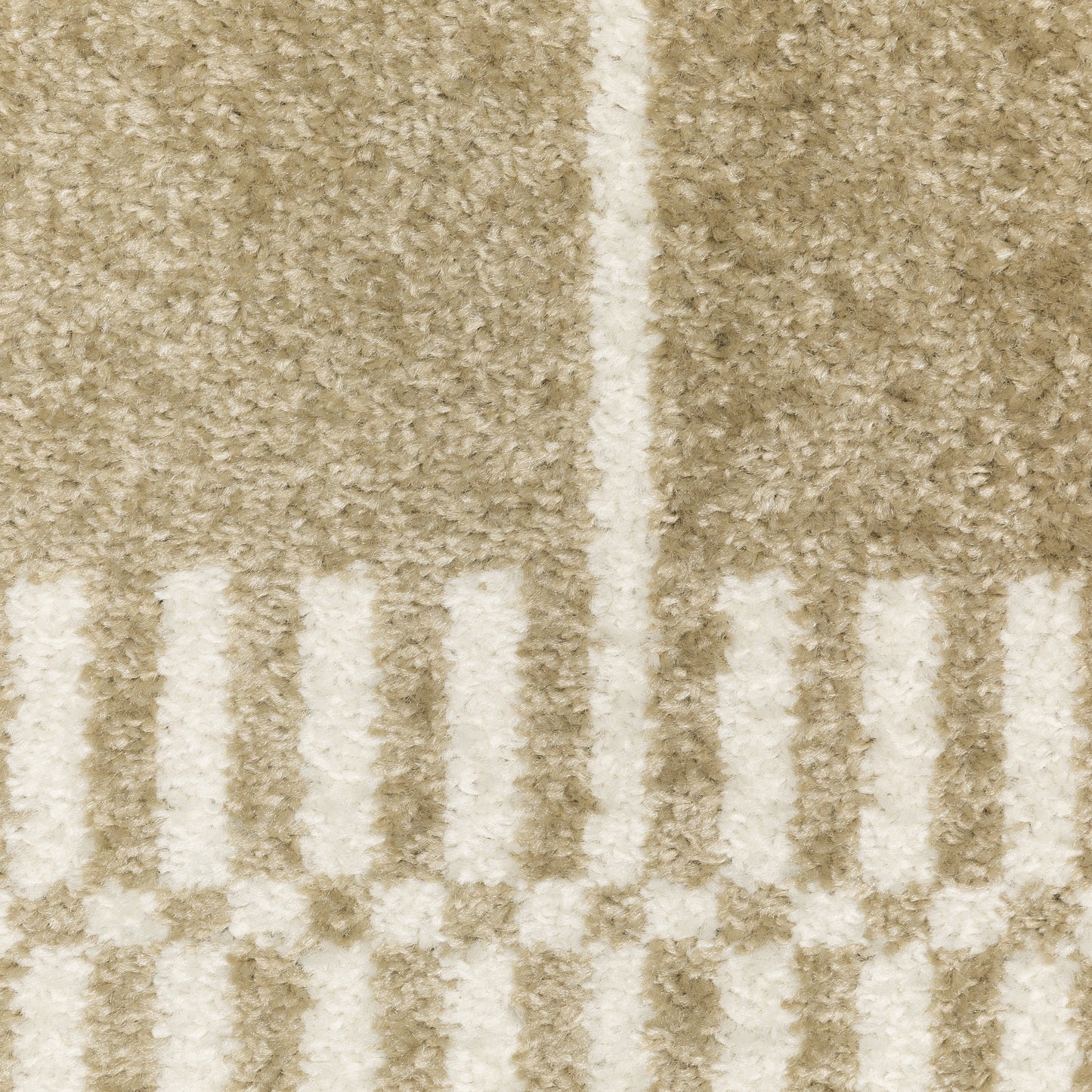 Quinn Geometric Beige/ Ivory Cut Pile Rug