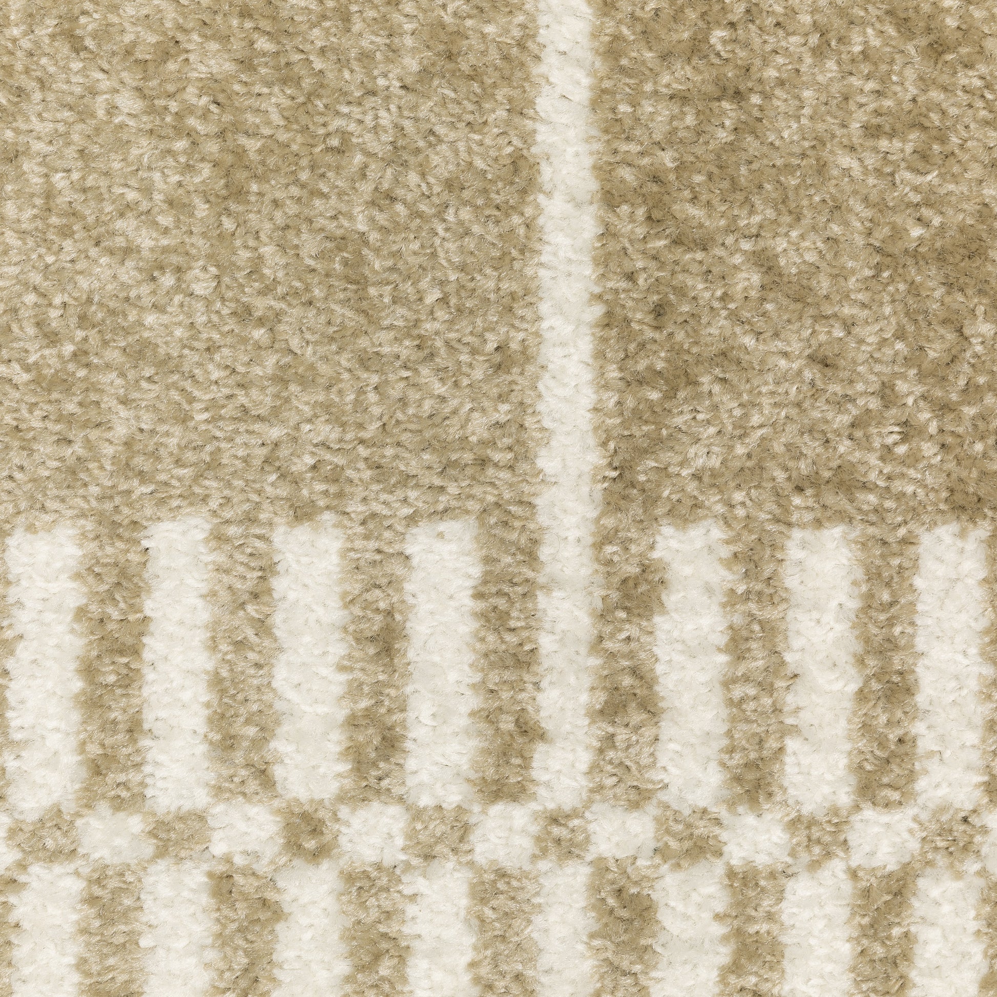 Quinn Geometric Beige/ Ivory Cut Pile Rug