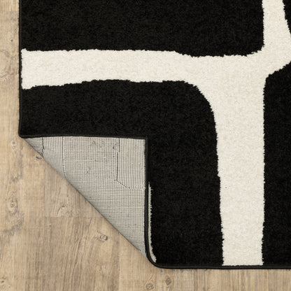 Quinn Abstract Black/ Ivory Cut Pile Rug