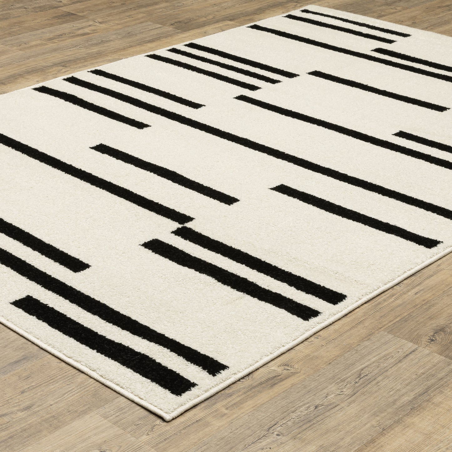 Quinn Stripe Beige/ Black Geometric Cut Pile Rug