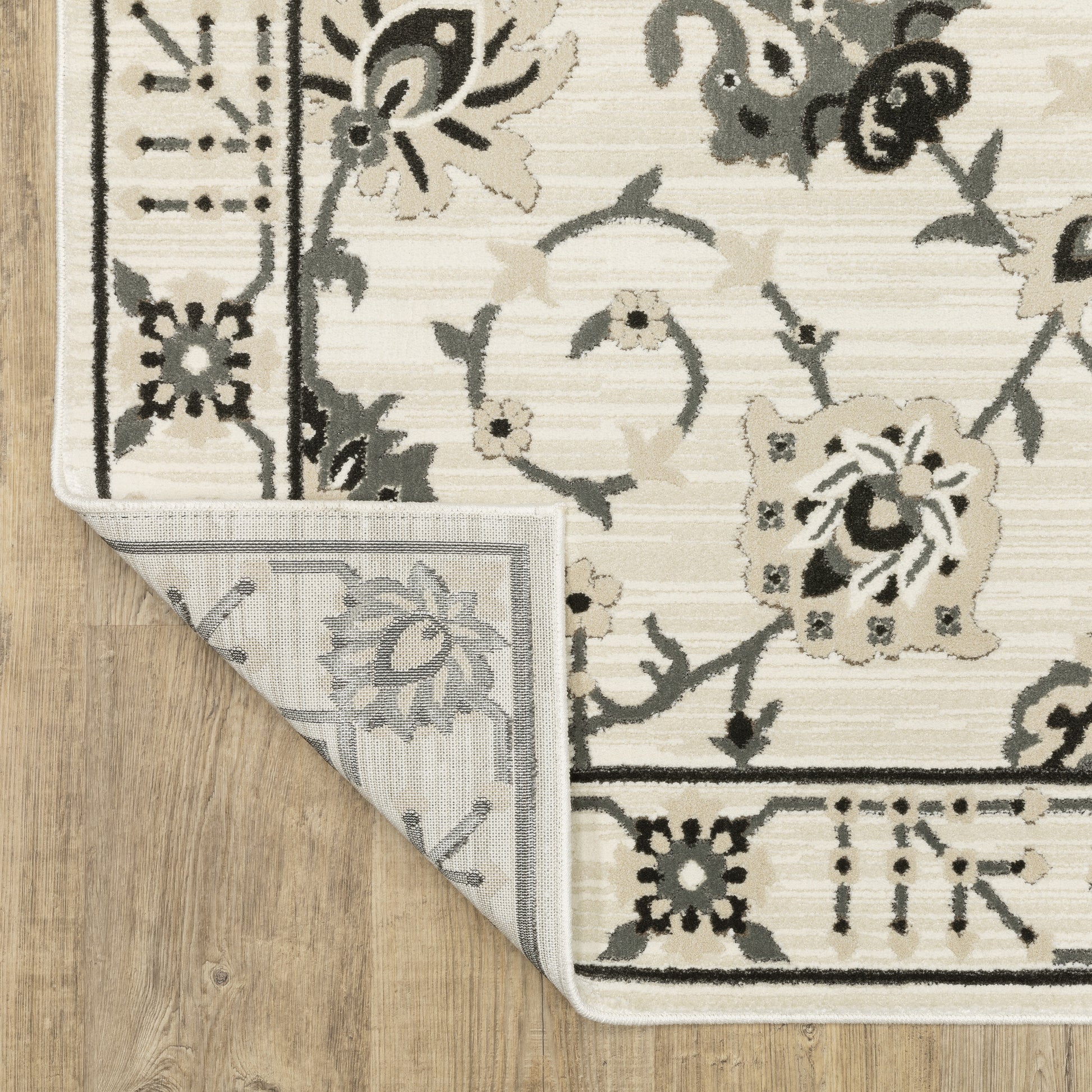 Raylan Floral Ivory/ Grey Oriental Cut Pile Rug
