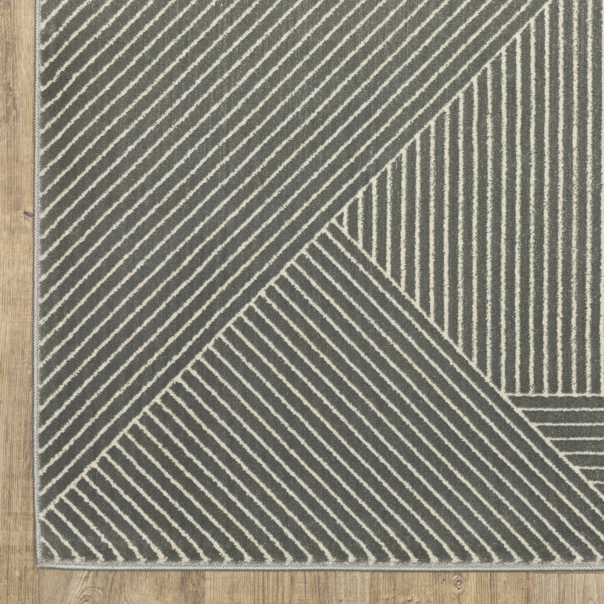 Raylan Geometric Grey/ Ivory Stripe Cut Pile Rug