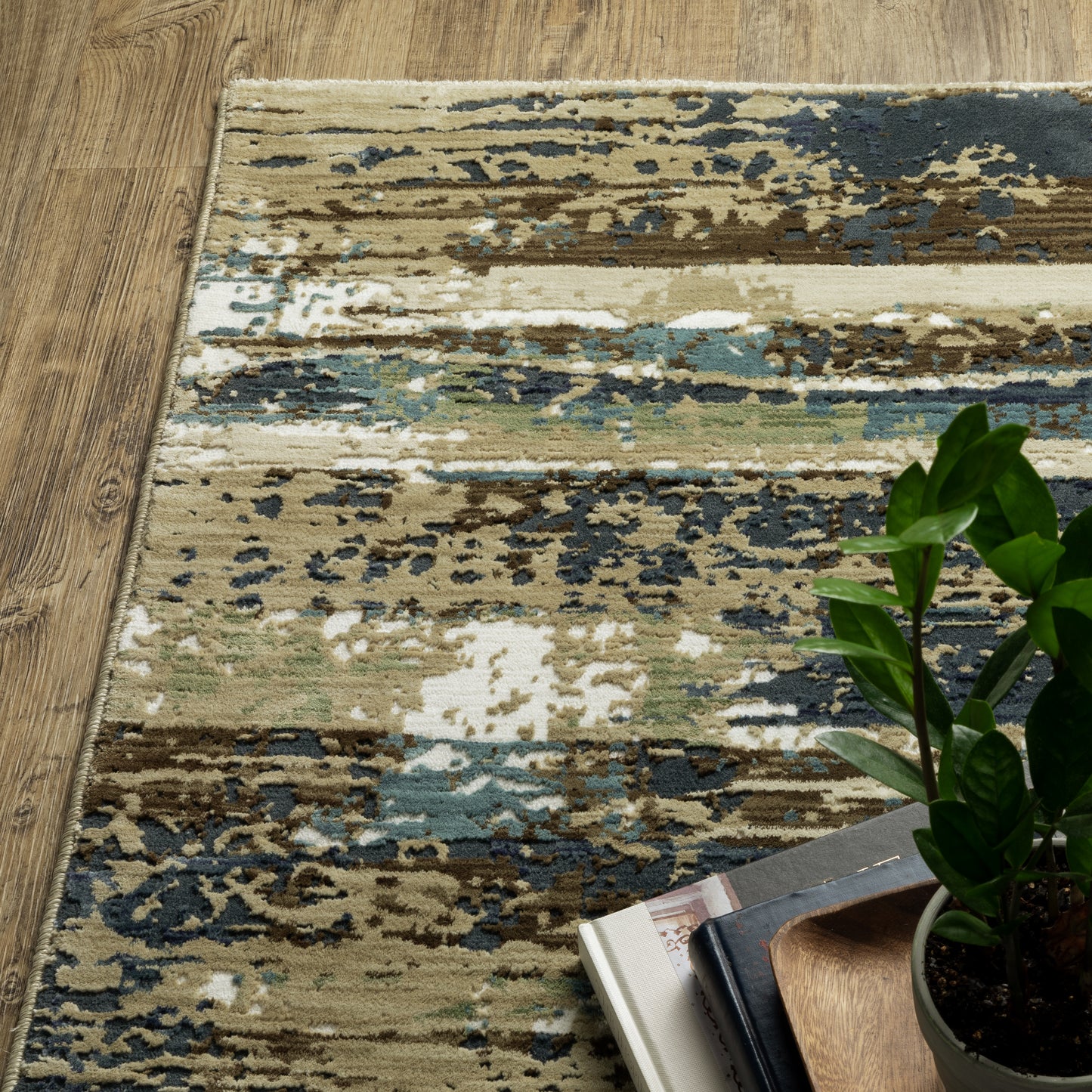Reed Stripe Beige/ Blue Abstract Cut Pile Rug