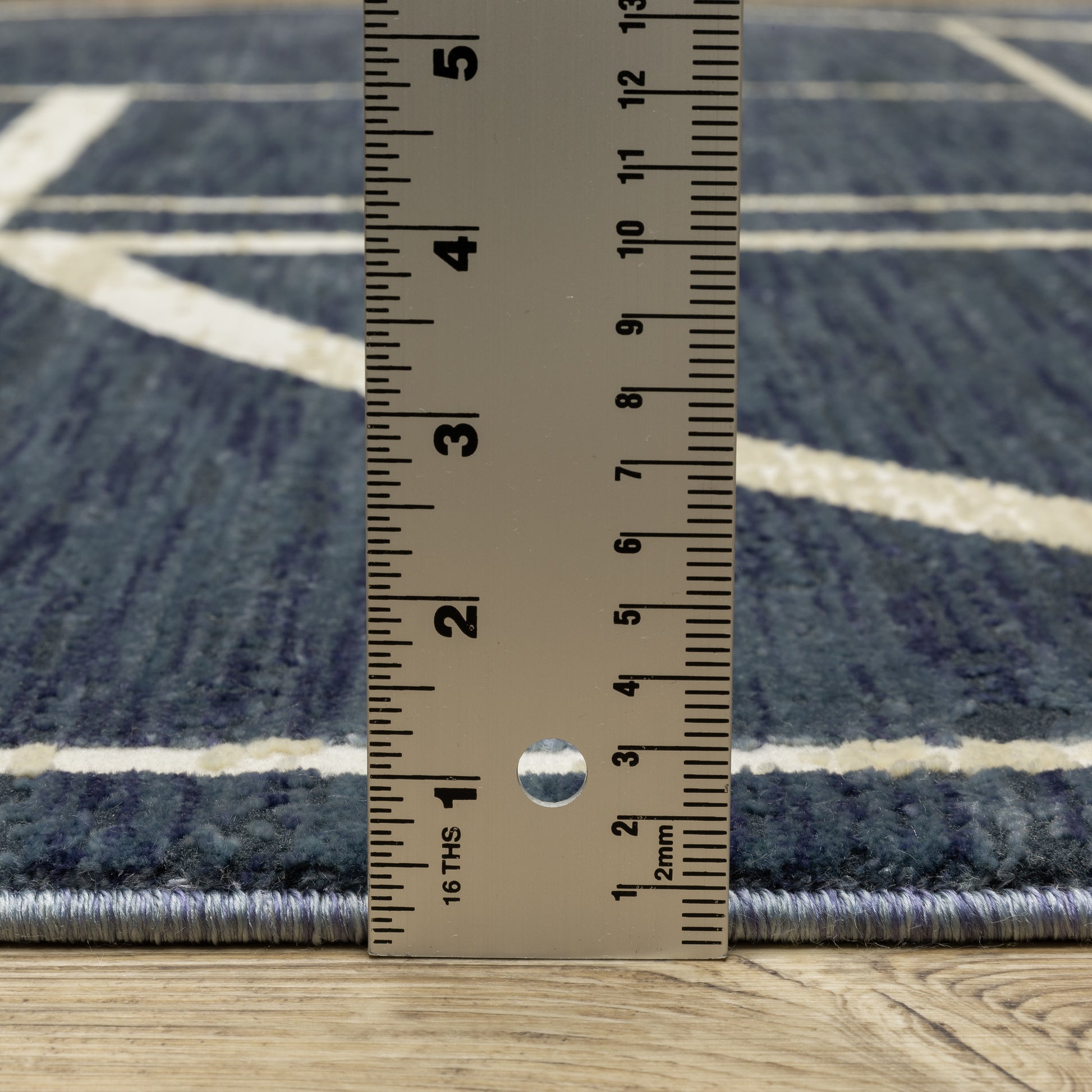 Reed Geometric Blue/ Ivory Cut Pile Rug