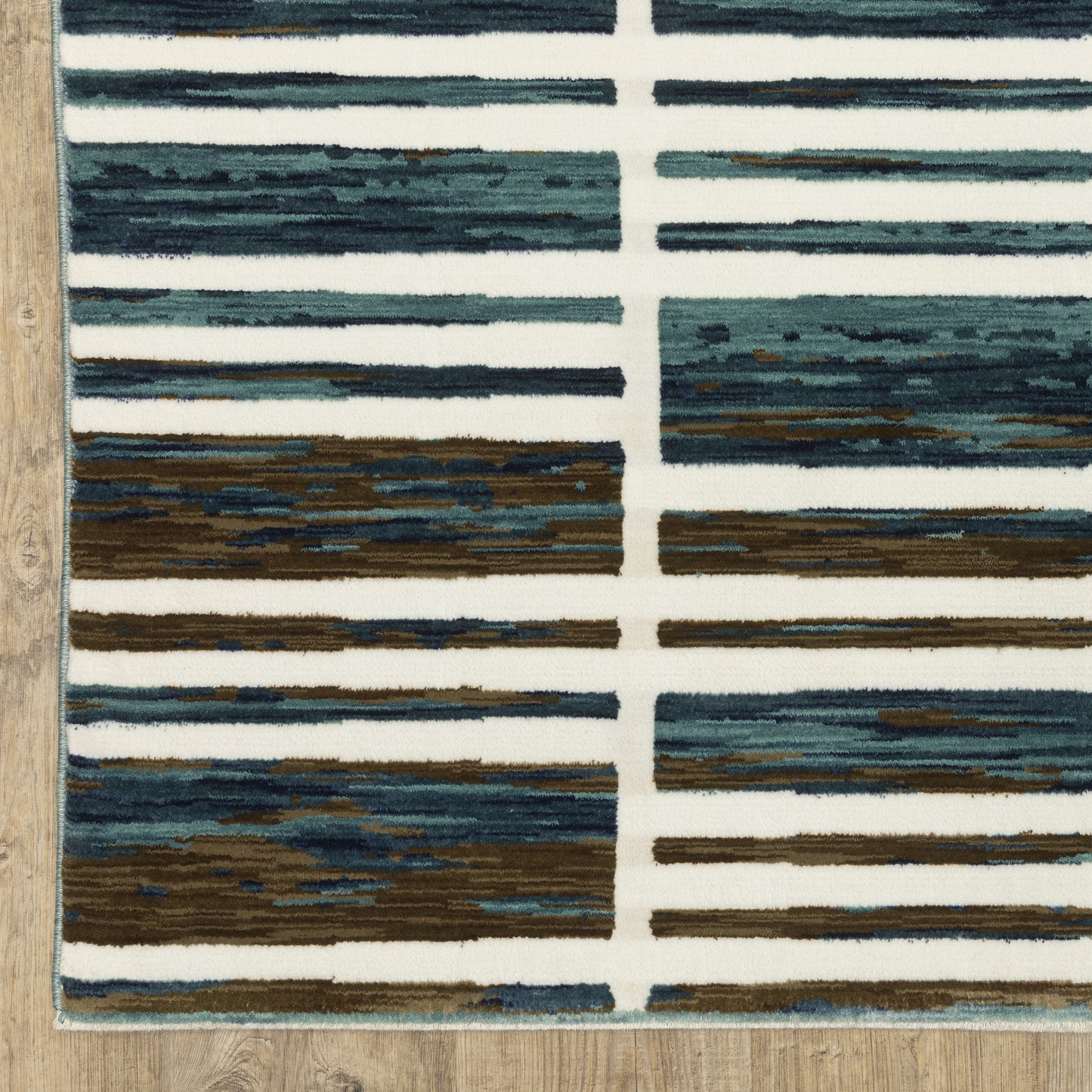 Reed Stripe Ivory/ Blue Geometric Cut Pile Rug