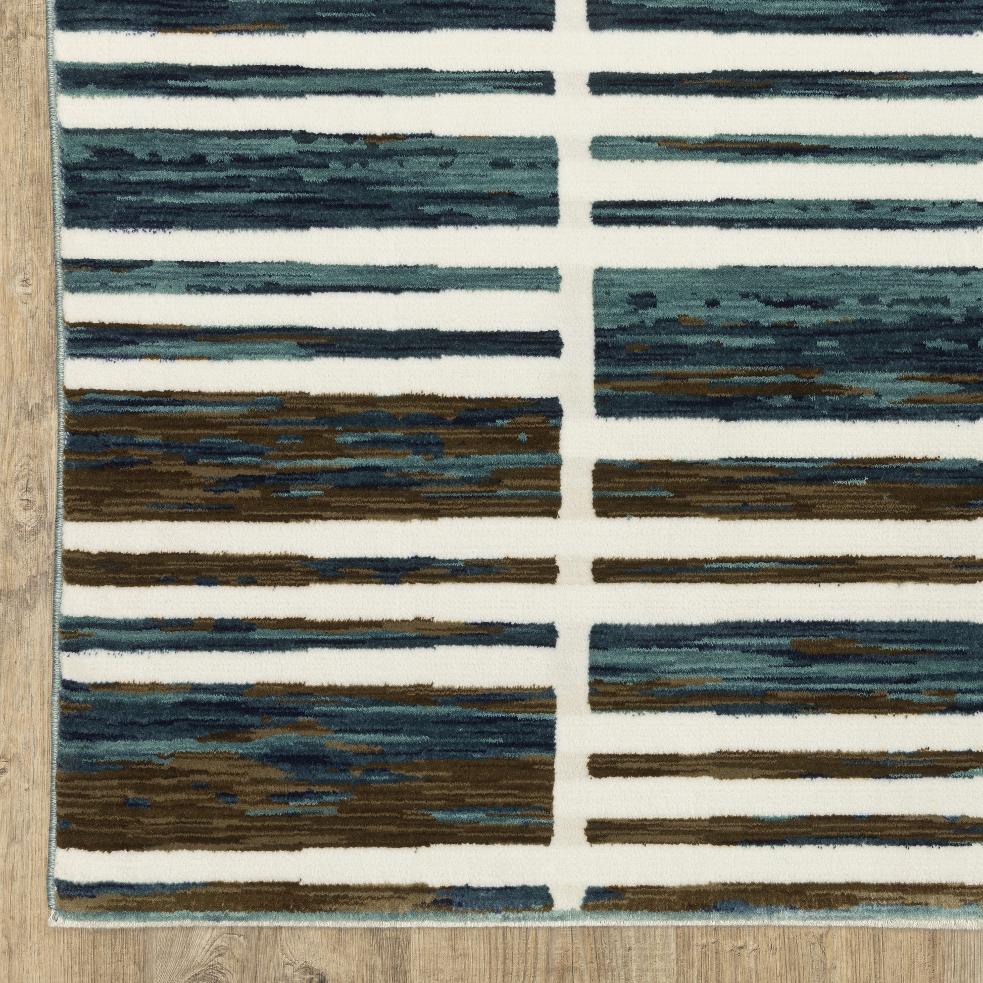 Reed Stripe Ivory/ Blue Geometric Cut Pile Rug