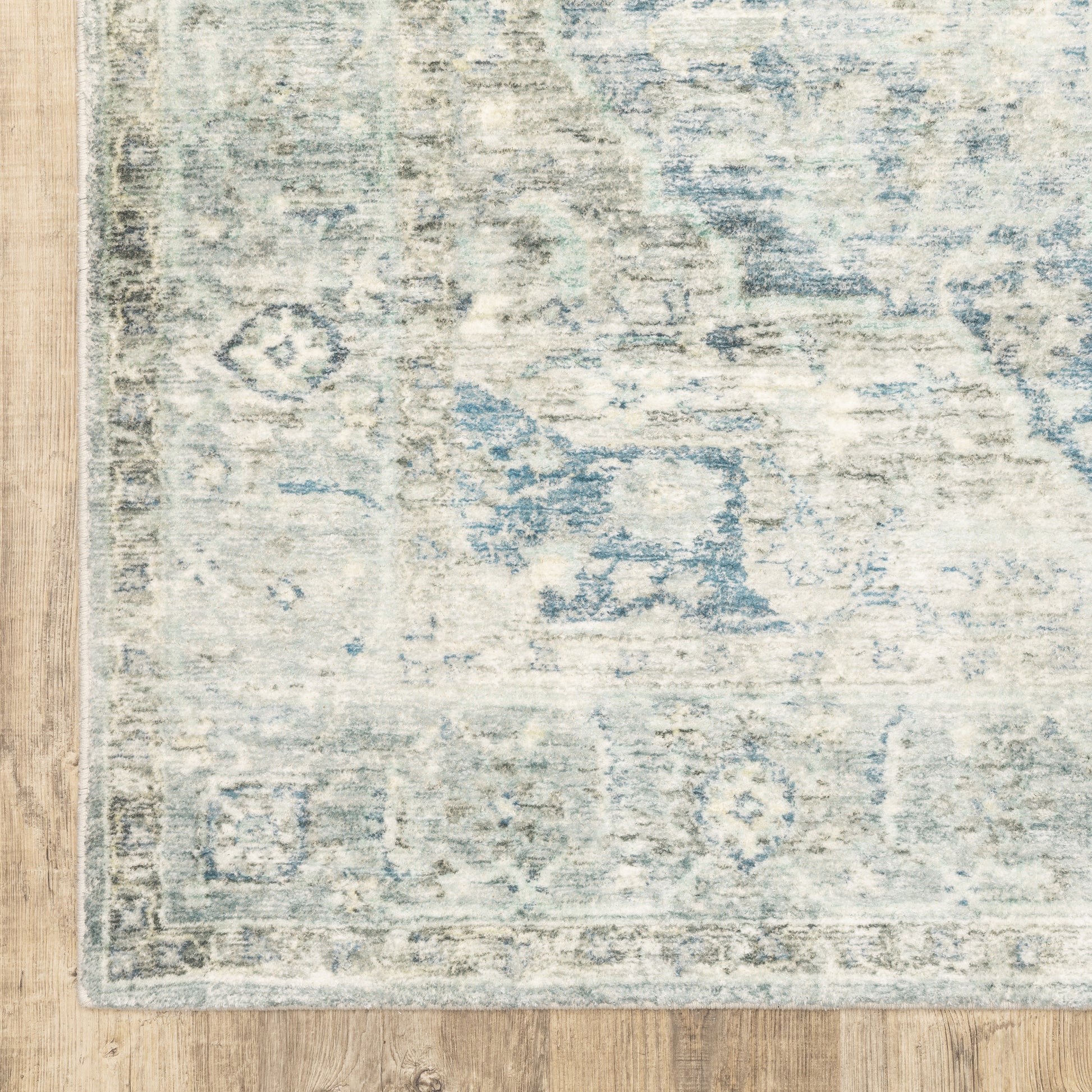 Savoy Medallion Grey/ Blue Distressed Cut Pile Rug
