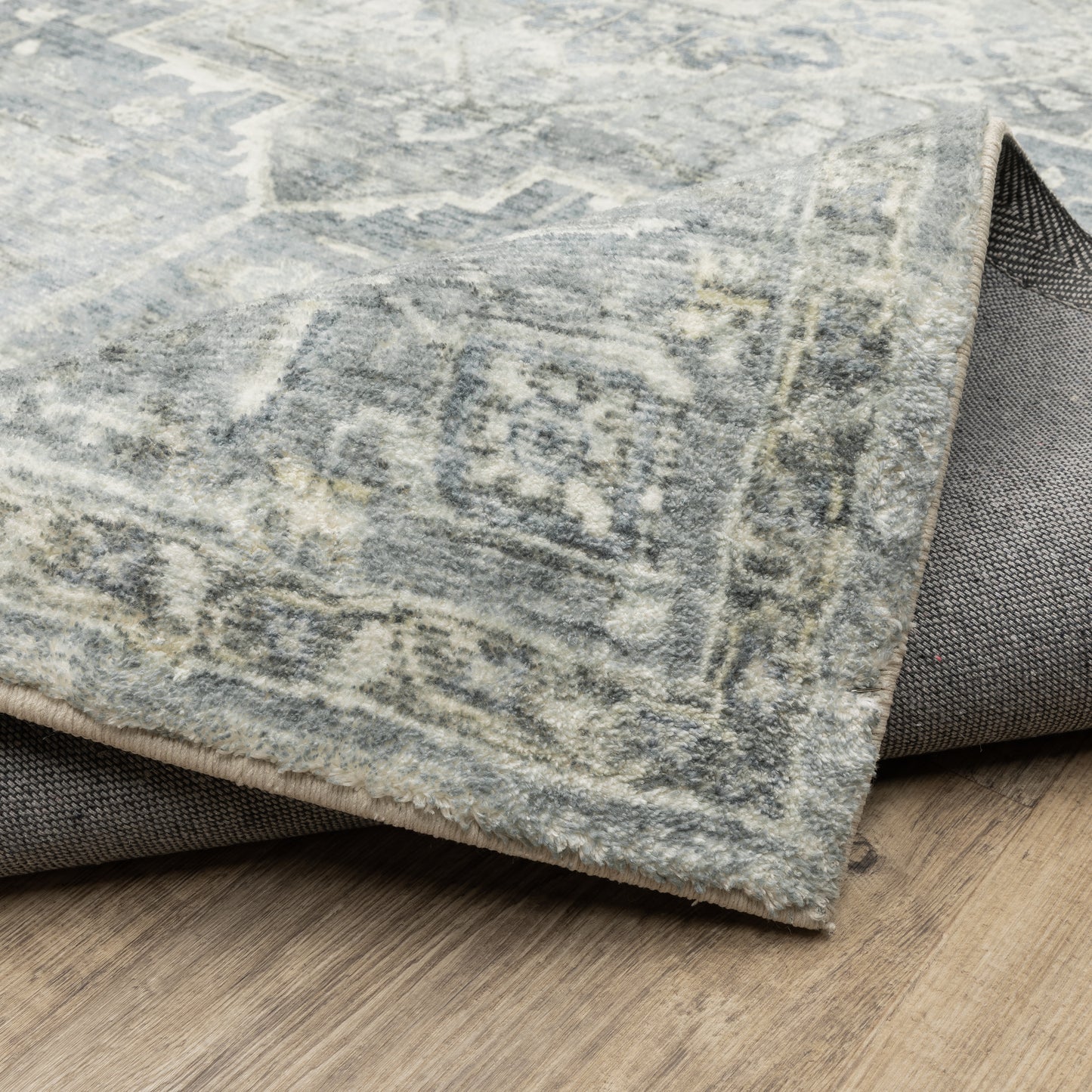 Savoy Medallion Grey/ Blue Distressed Cut Pile Rug
