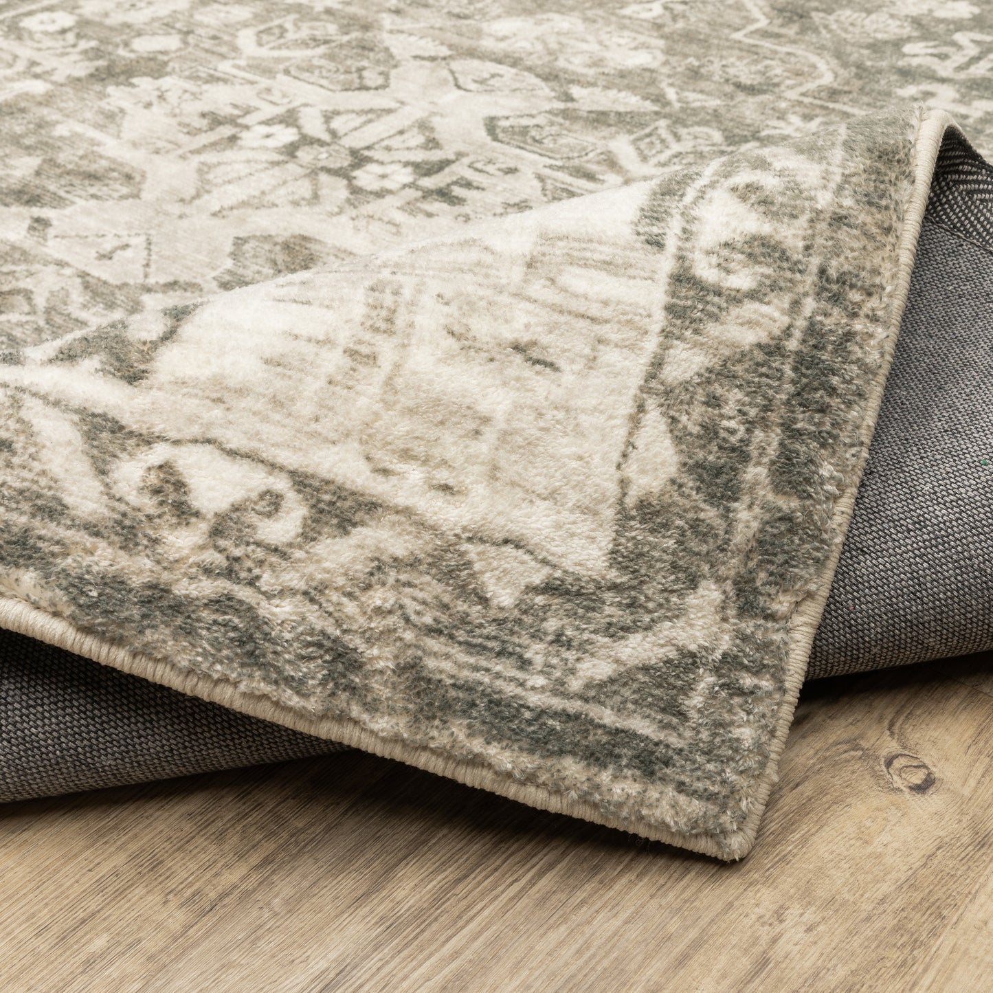 Savoy Distressed Charcoal/ Ivory Medallion Cut Pile Rug
