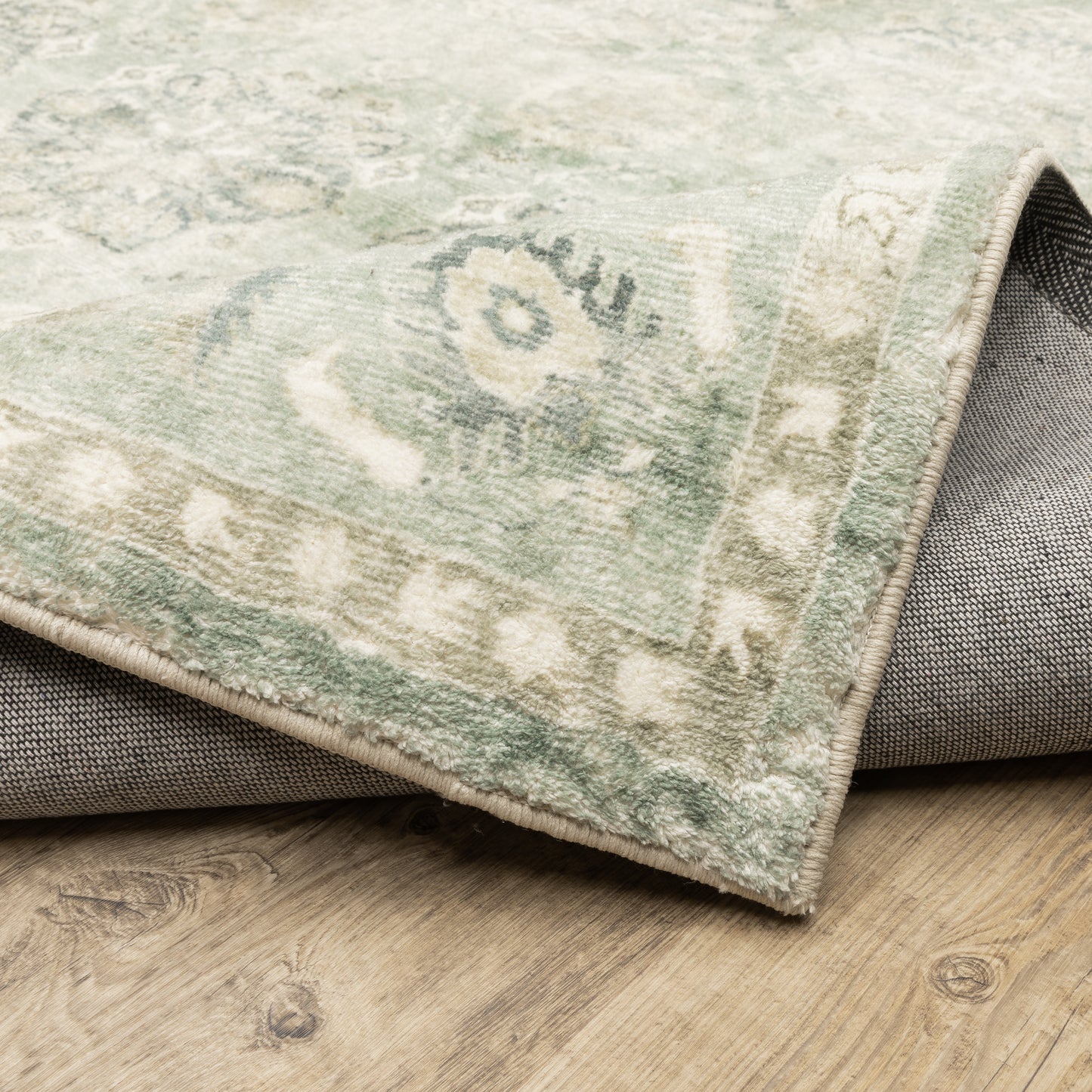 Savoy Oriental Green/ Ivory Cut Pile Rug