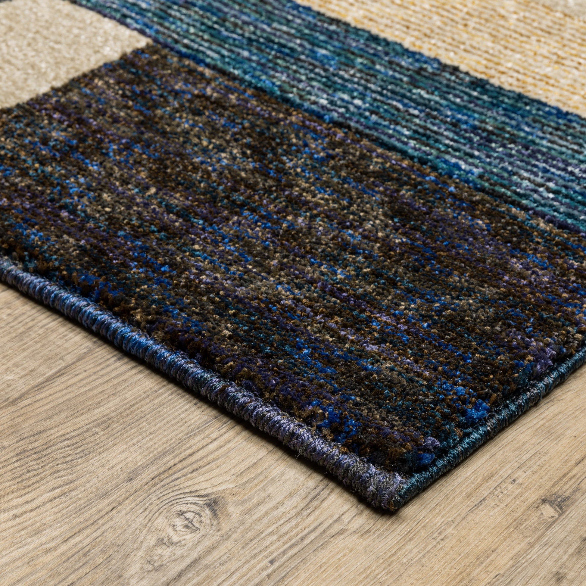 Strada Geometric Gold/ Blue Cut Pile Rug