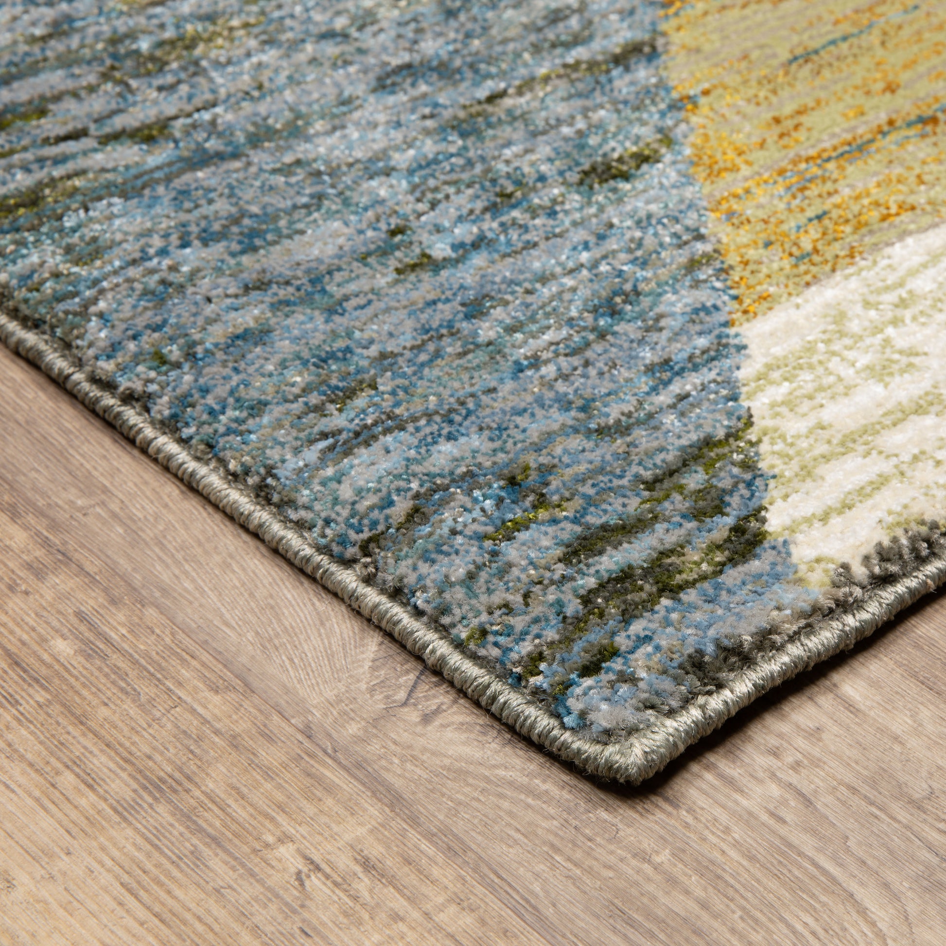 Strada Geometric Gold/ Blue Cut Pile Rug