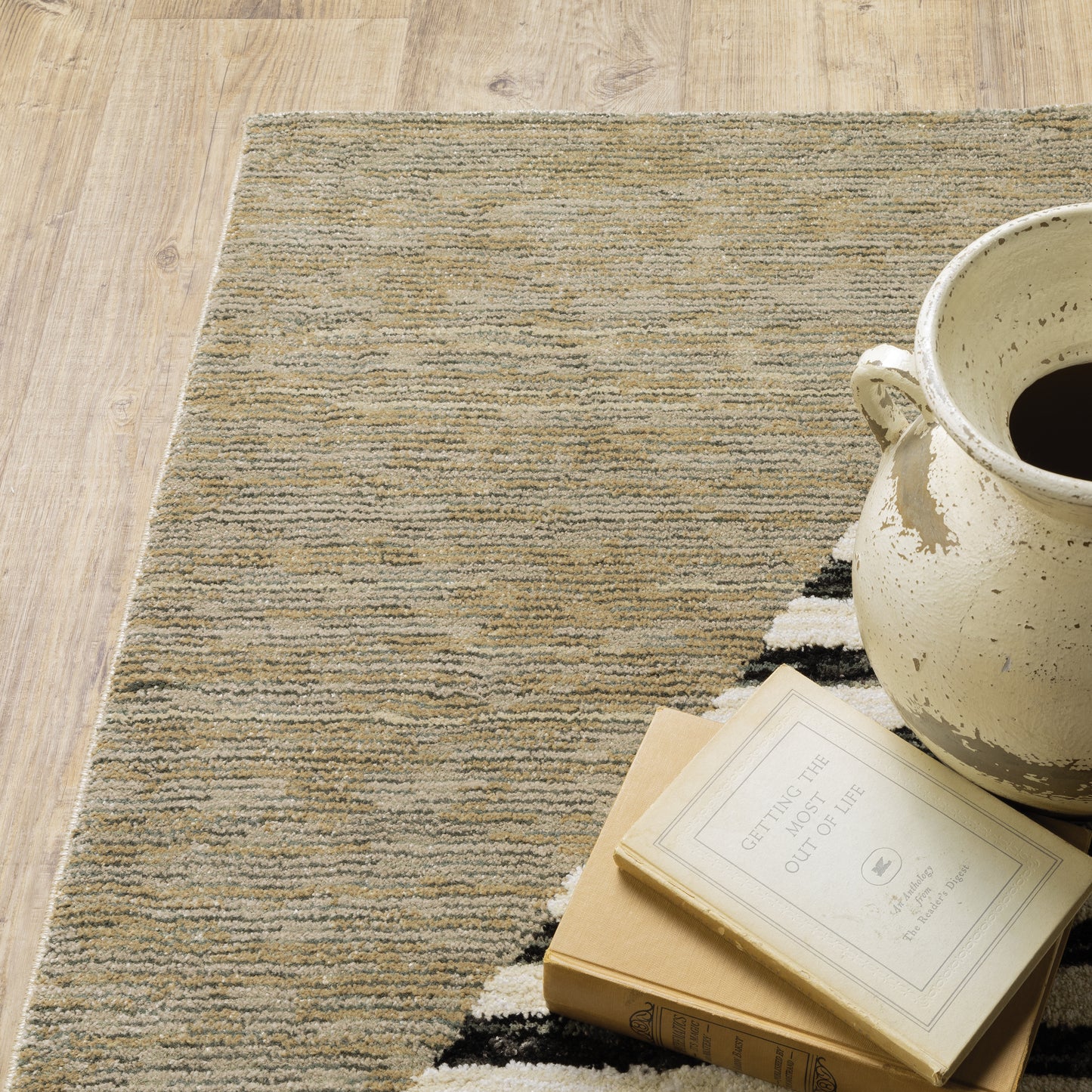 Strada Geometric Gold/ Multi Cut Pile Rug
