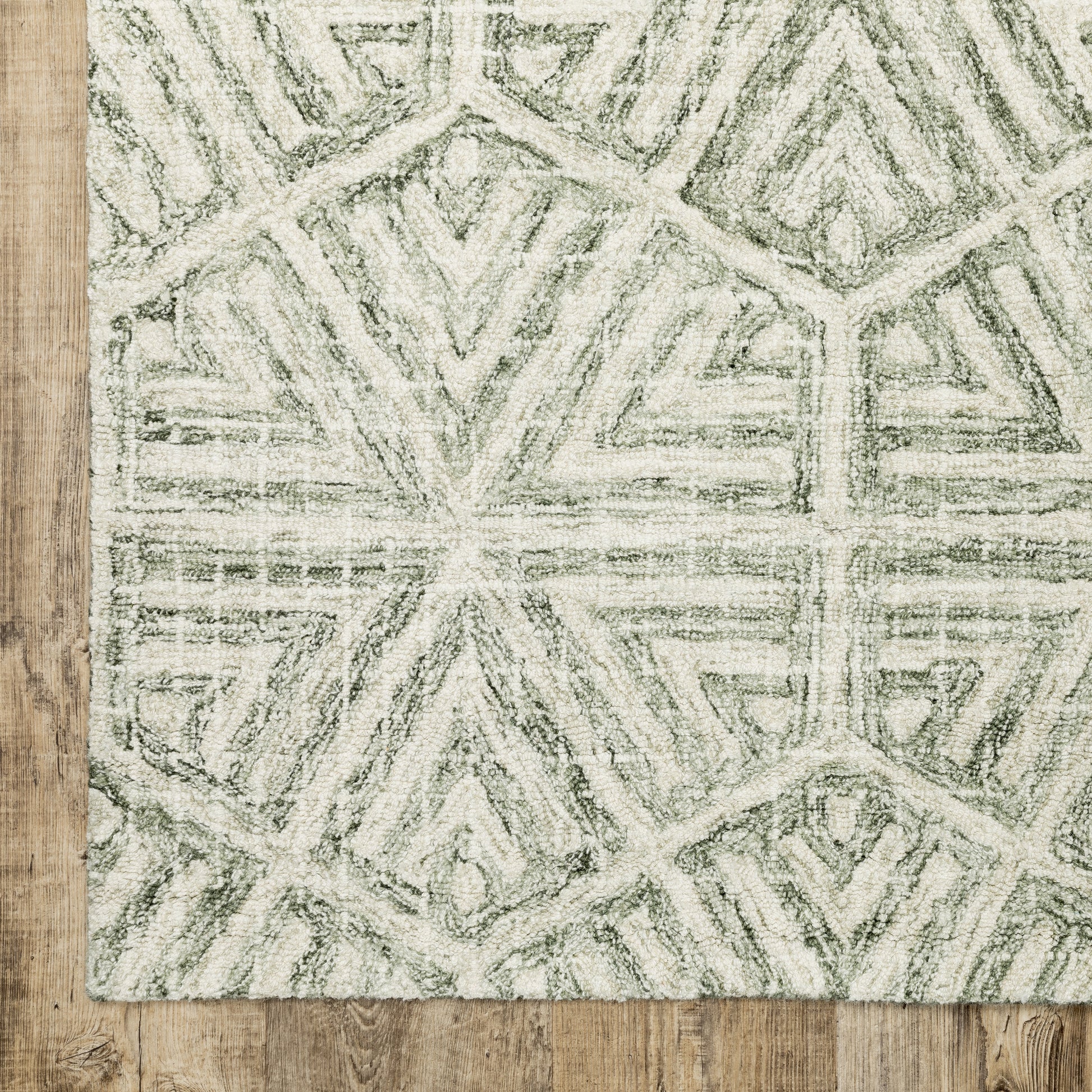 Tallavera Distressed Grey/ Ivory Geometric Loop Pile Rug