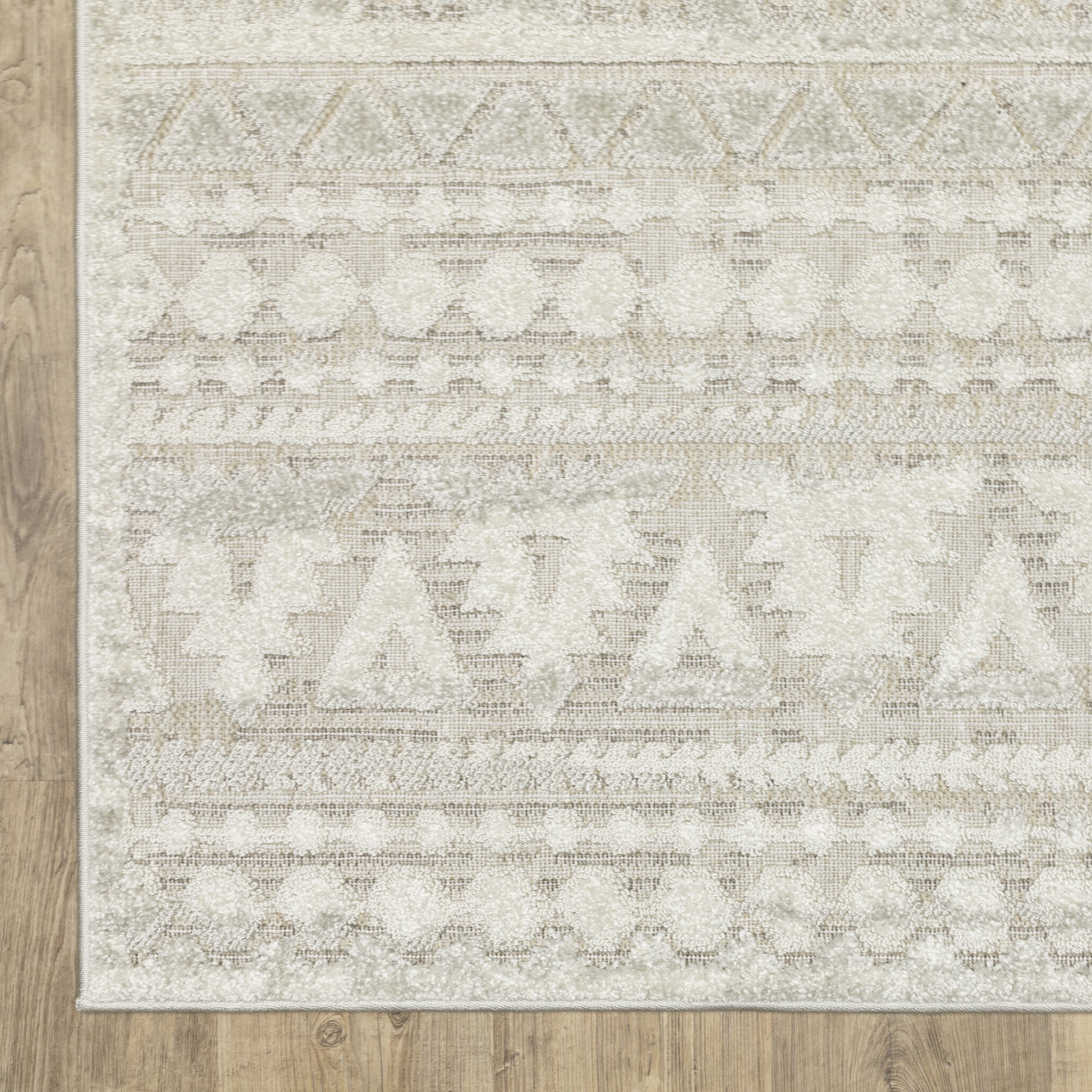 Tangier Distressed Beige/ Ivory Stripe Mixed Pile Rug