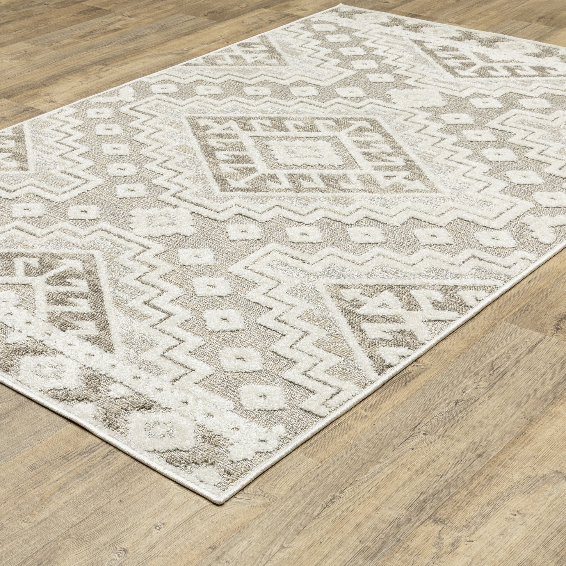 Tangier Medallion Beige/ Brown Border Mixed Pile Rug