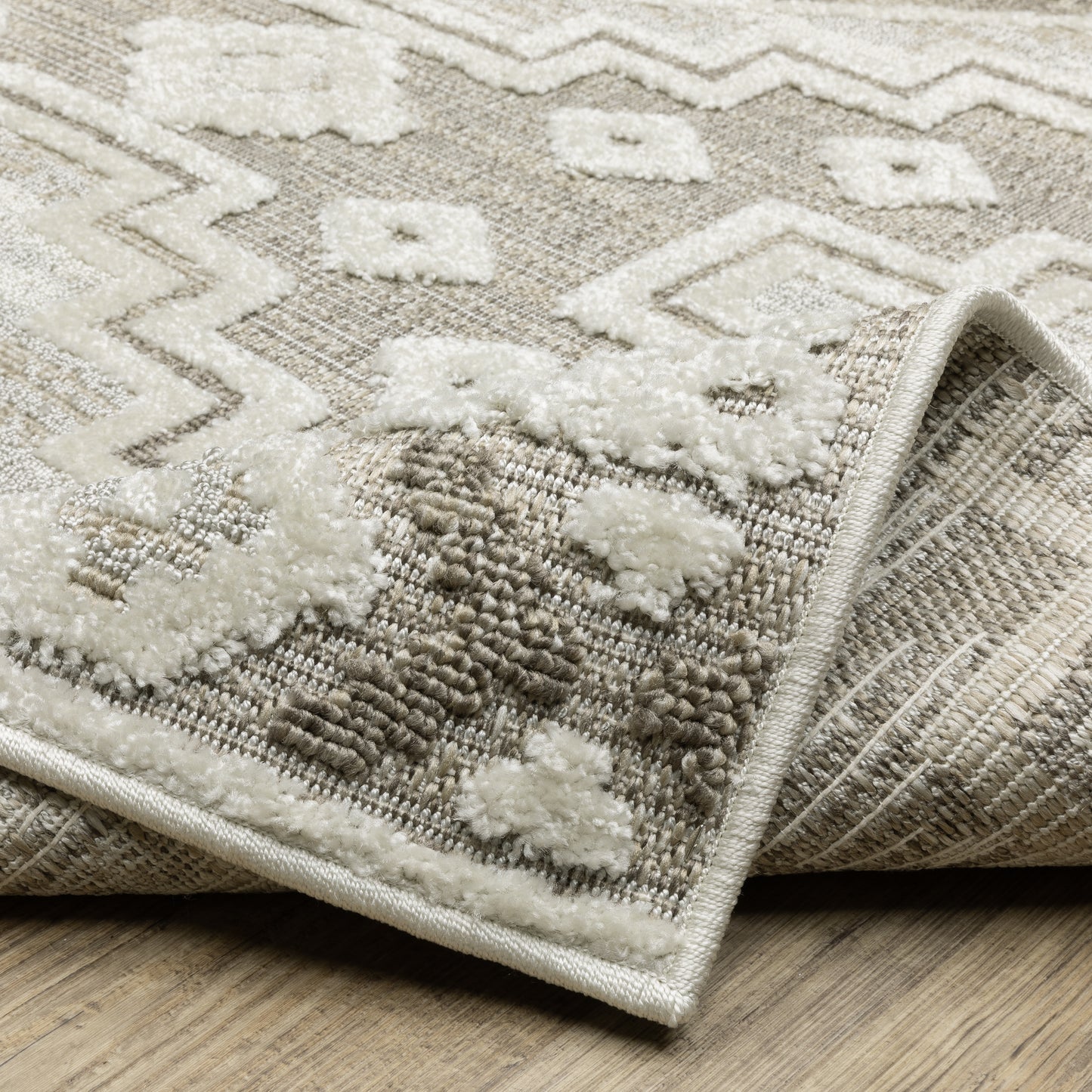 Tangier Medallion Beige/ Brown Border Mixed Pile Rug