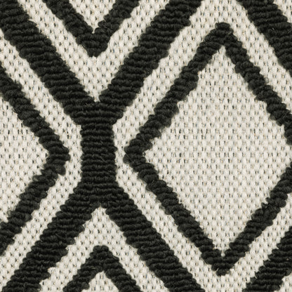 Torrey Outdoor Beige/ Black Geometric Loop Pile Rug