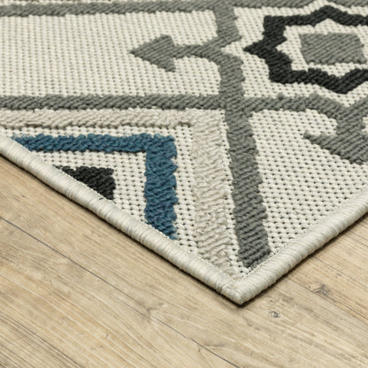 Torrey Medallion Beige/ Blue Outdoor Loop Pile Rug