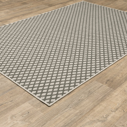 Torrey Outdoor Beige/ Grey Lattice Loop Pile Rug