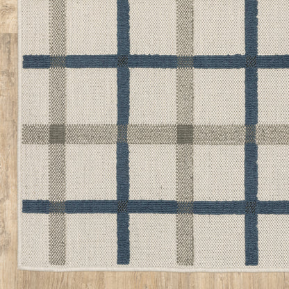 Torrey Outdoor Beige/ Blue Geometric Loop Pile Rug