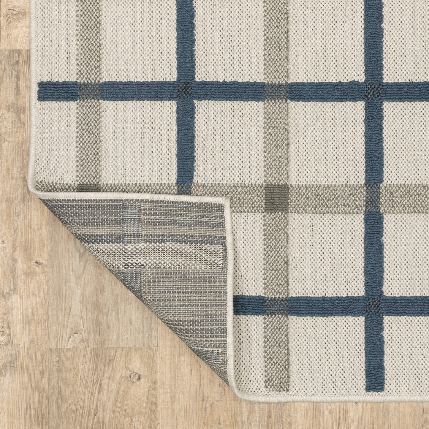 Torrey Outdoor Beige/ Blue Geometric Loop Pile Rug
