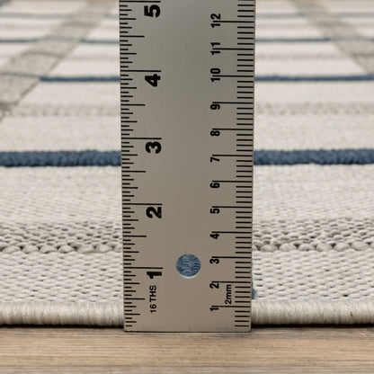 Torrey Outdoor Beige/ Blue Geometric Loop Pile Rug