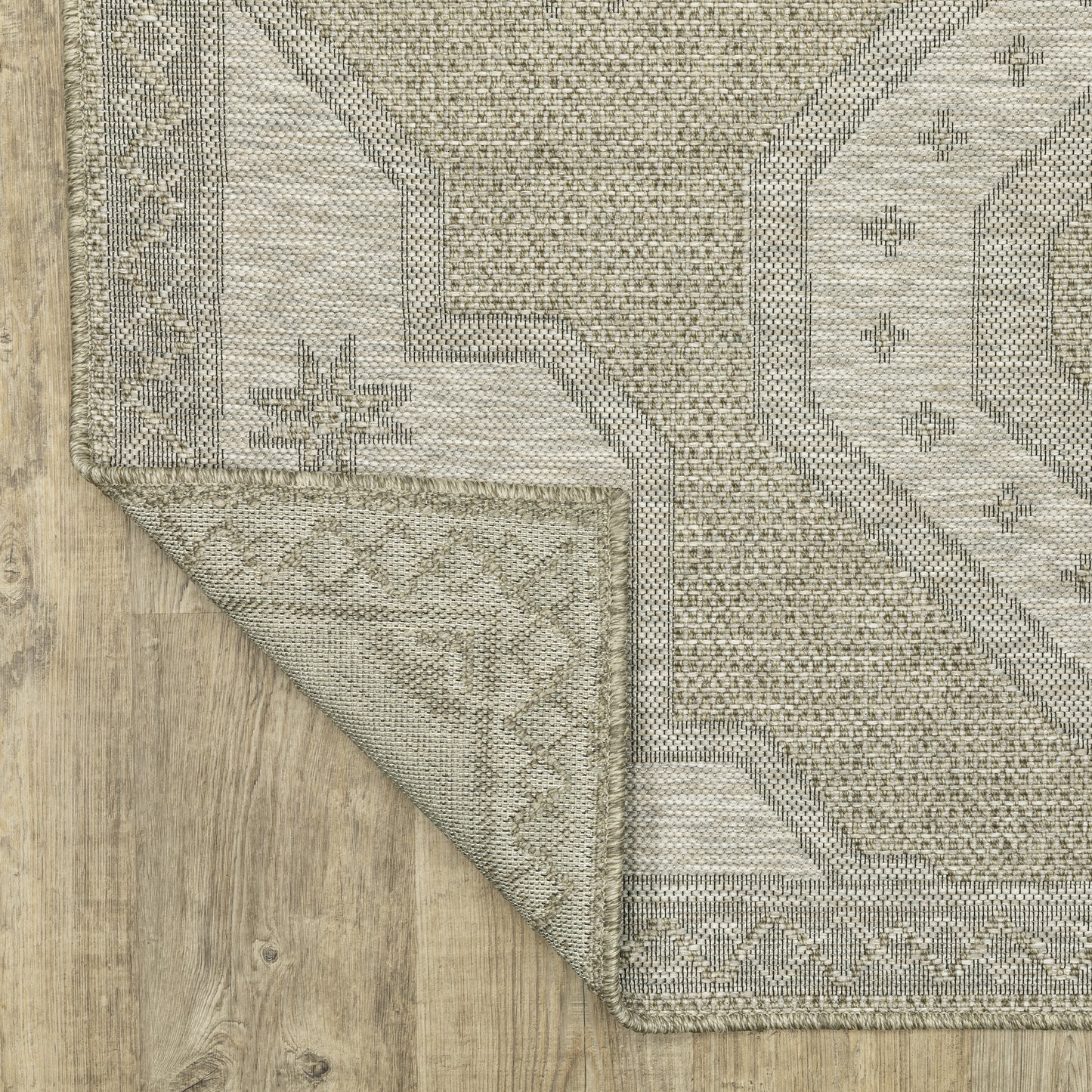 Tortuga Medallion Beige/ Black Geometric Flat Weave Rug