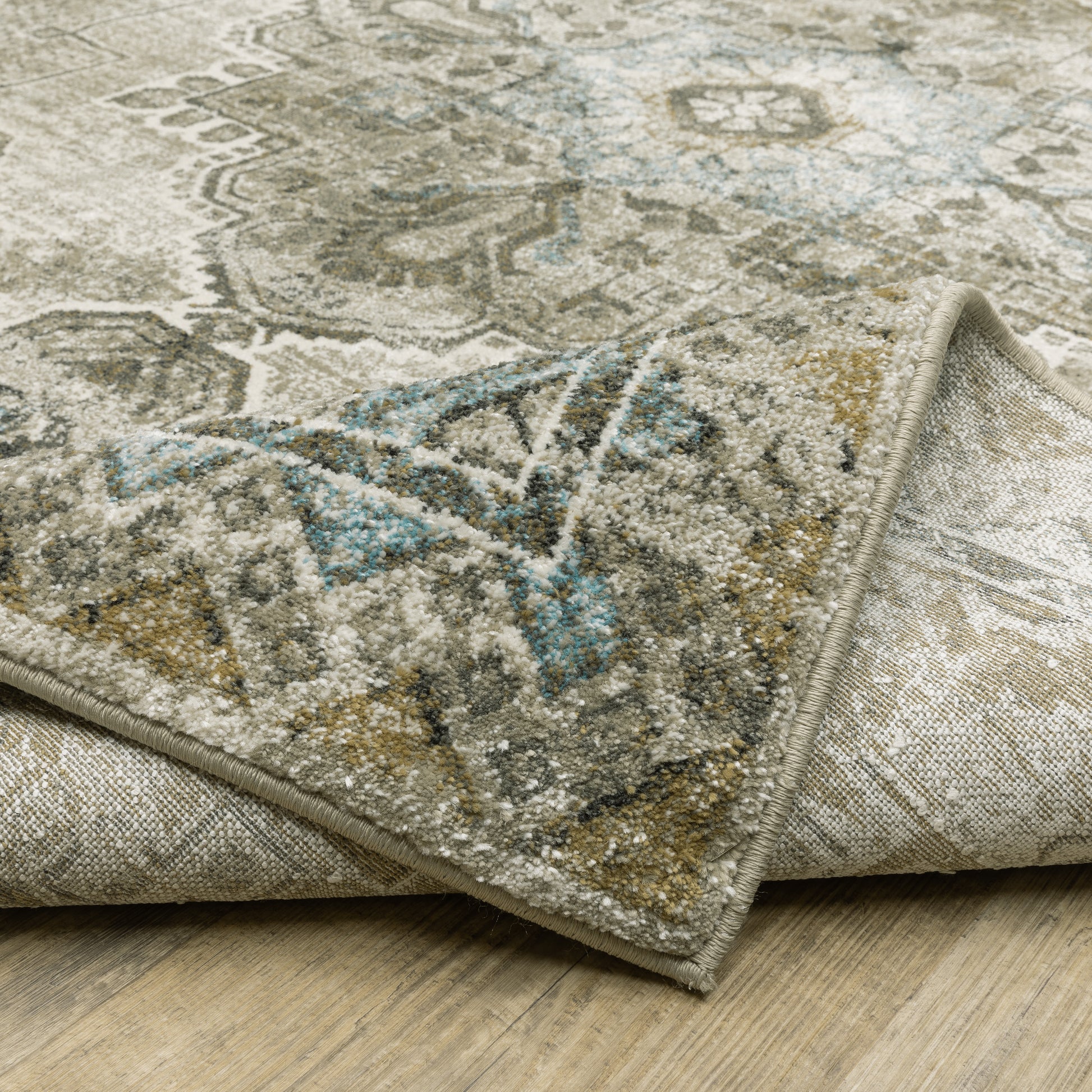 Venice Medallion Grey/ Blue Distressed Cut Pile Rug