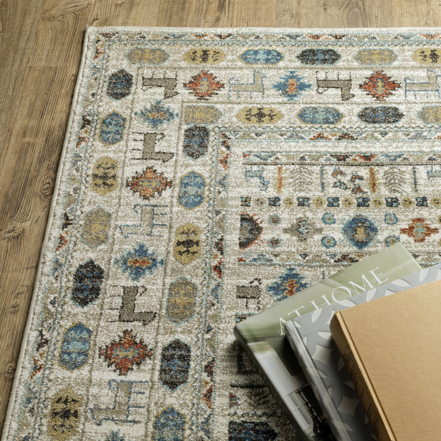 Venice Southwest/Lodge Ivory/ Multi Cut Pile Rug