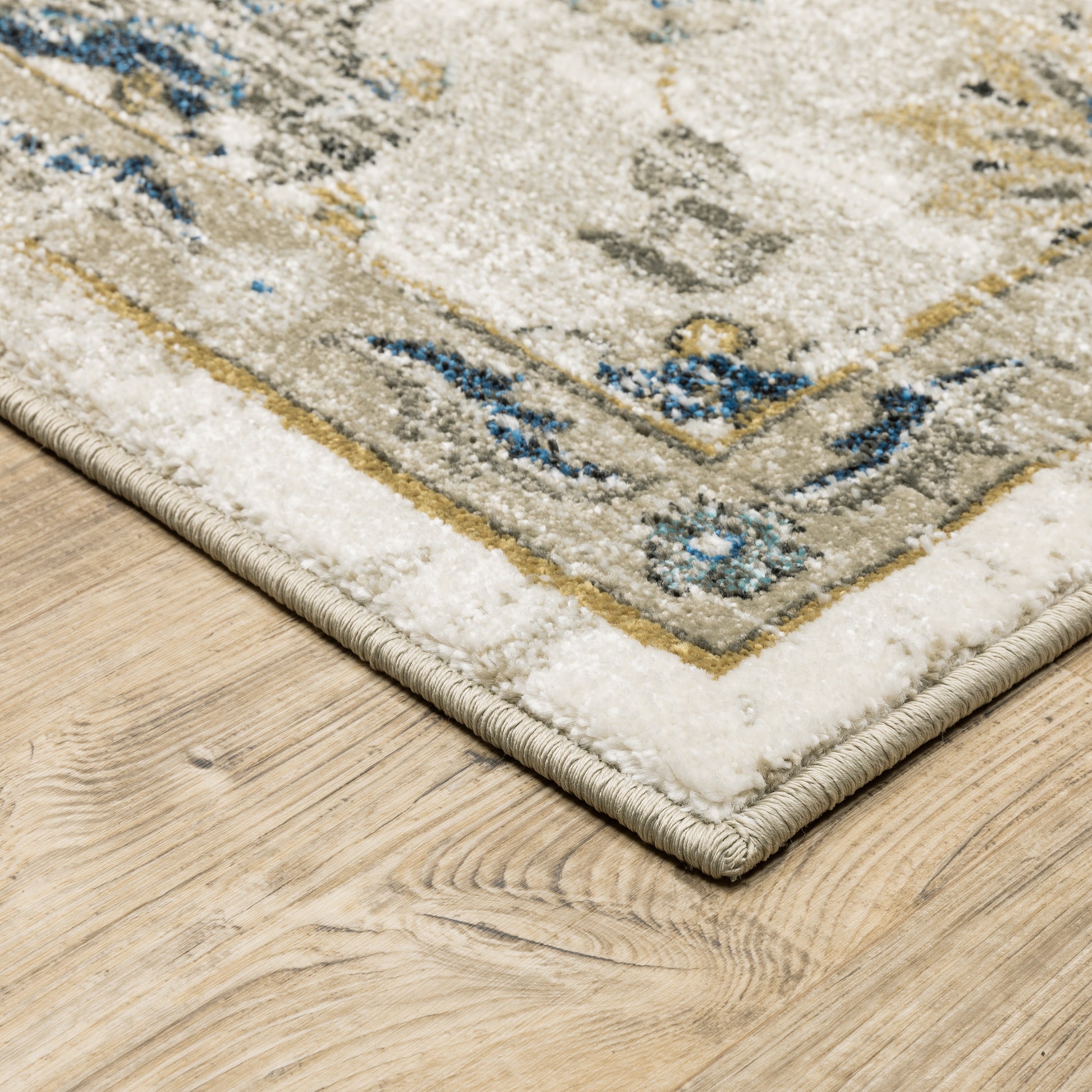 Venice Distressed Beige/ Gold Oriental Cut Pile Rug