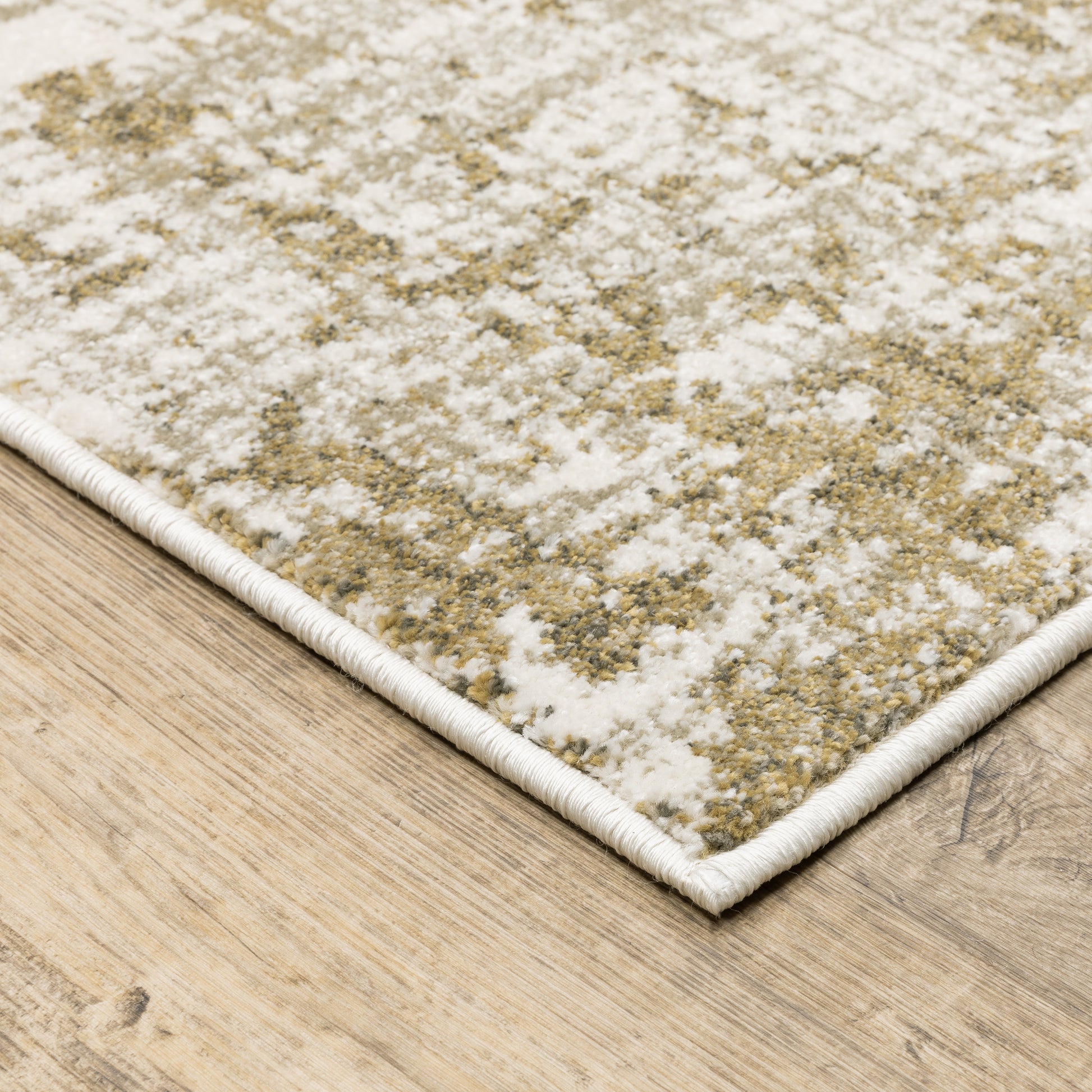 Venice Distressed Beige/ Gold Abstract Cut Pile Rug