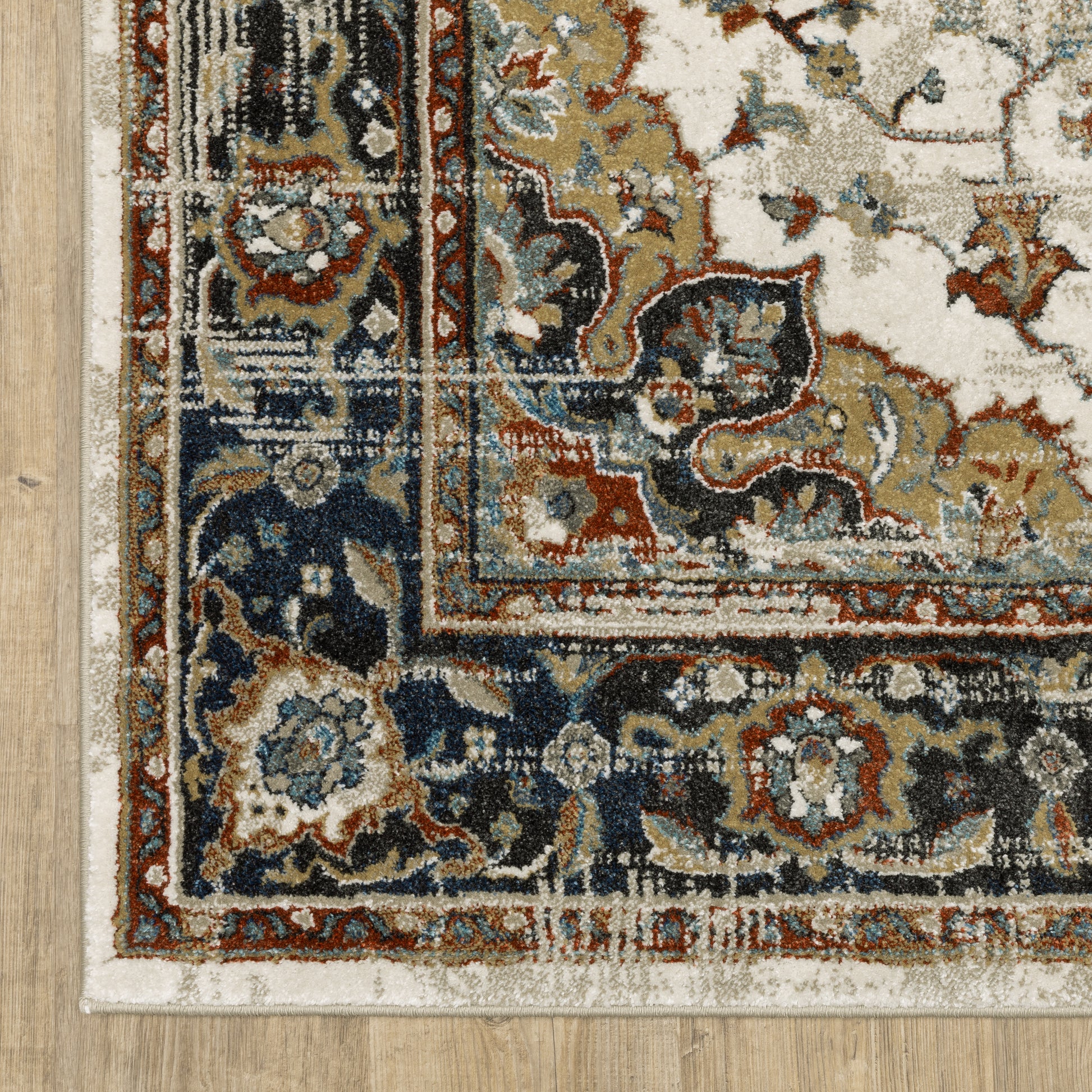Venice Distressed Beige/ Blue Medallion Cut Pile Rug