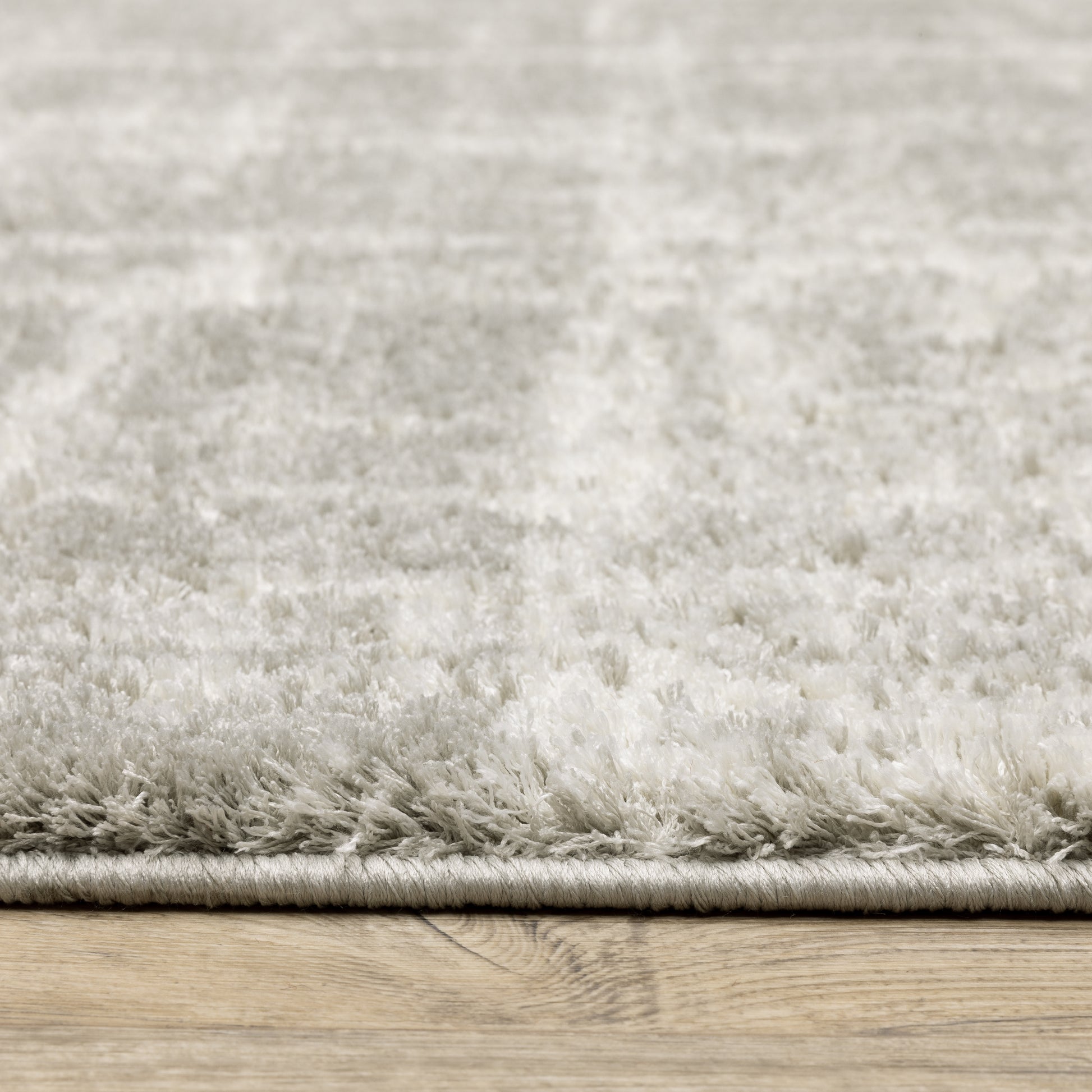 Verona Shag Grey/ Ivory Distressed Cut Pile Rug