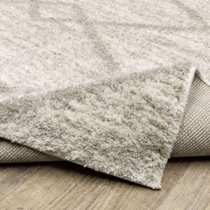 Verona Shag Ivory/ Grey Distressed Cut Pile Rug