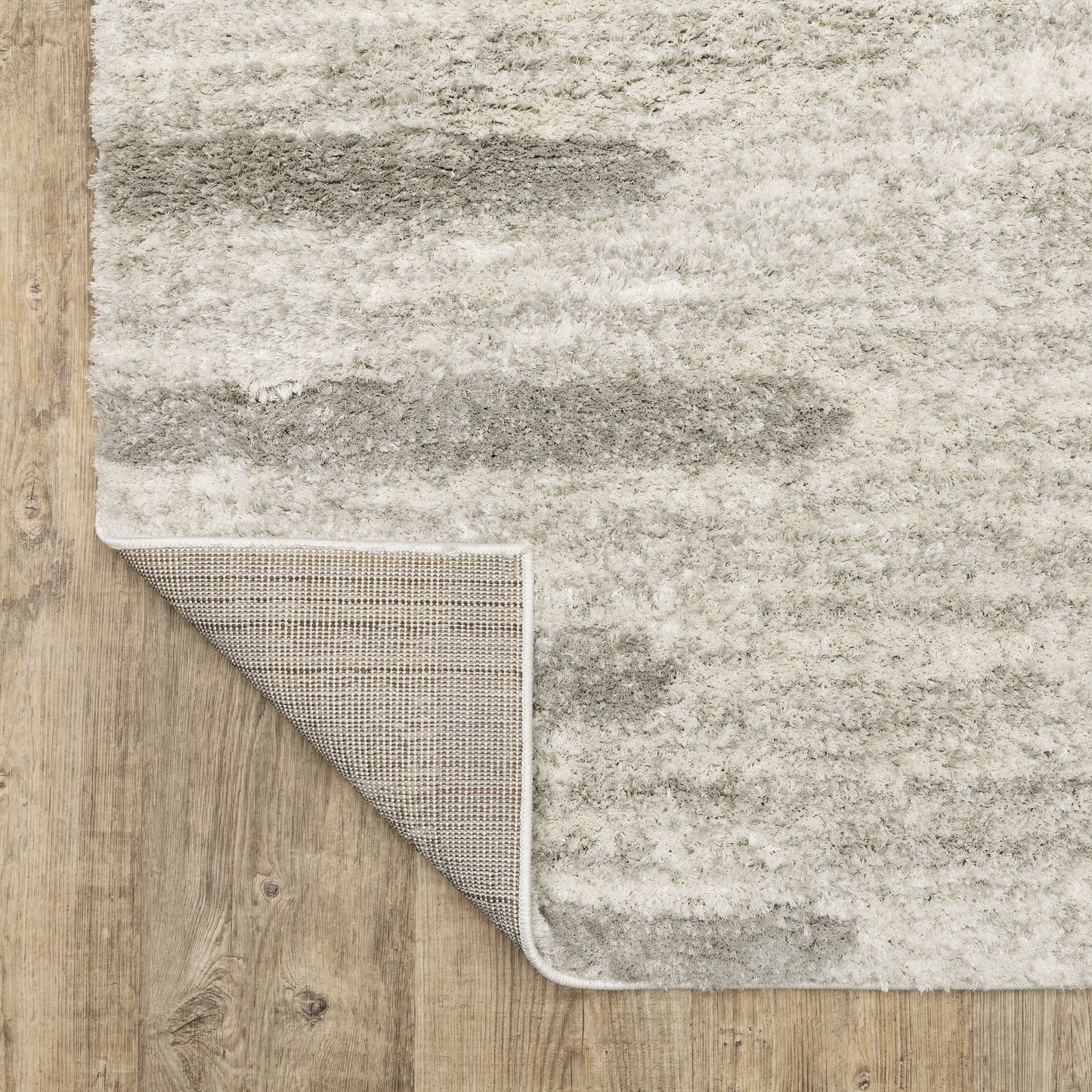 Verona Shag Ivory/ Grey Distressed Cut Pile Rug