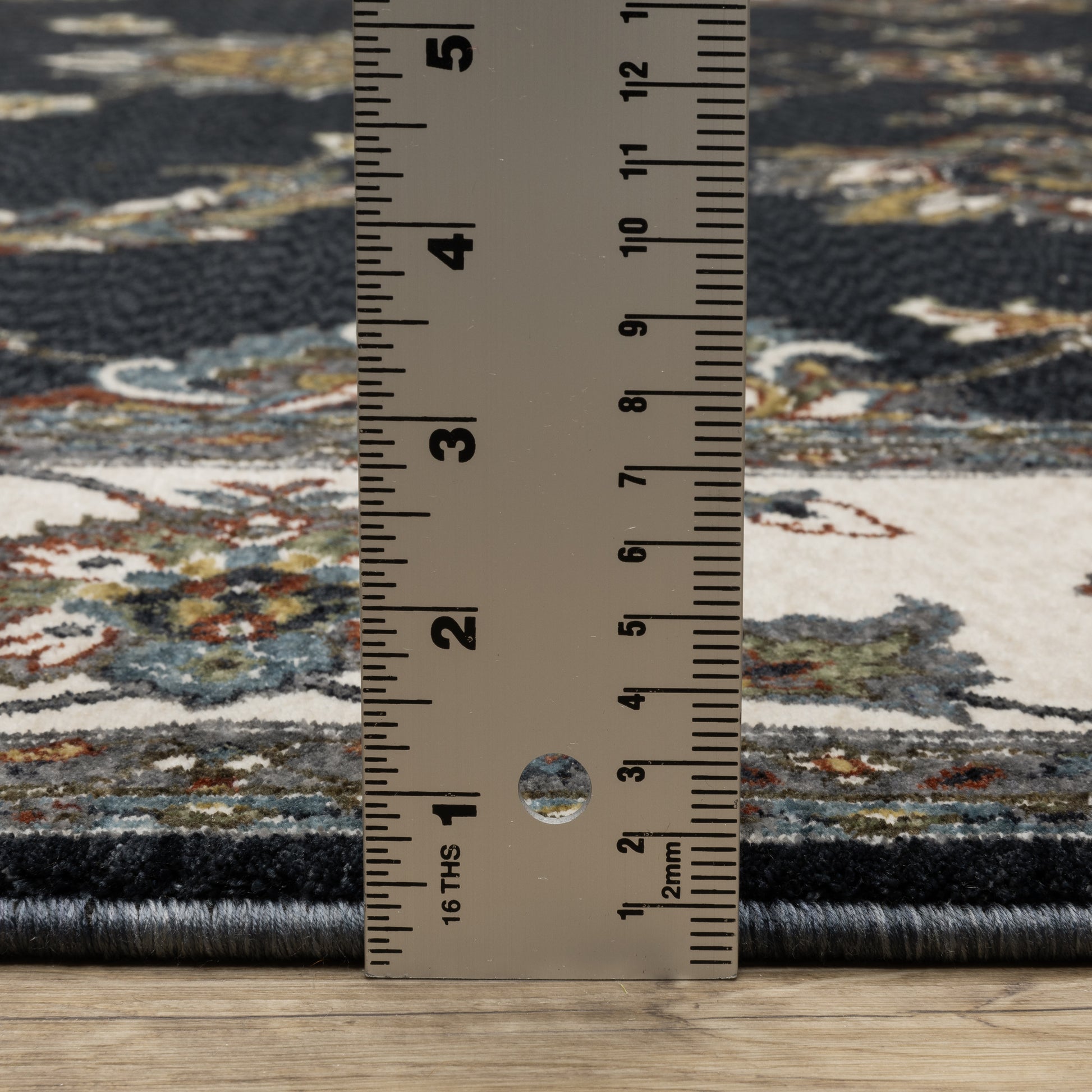 Vivian Oriental Navy/ Ivory Cut Pile Rug