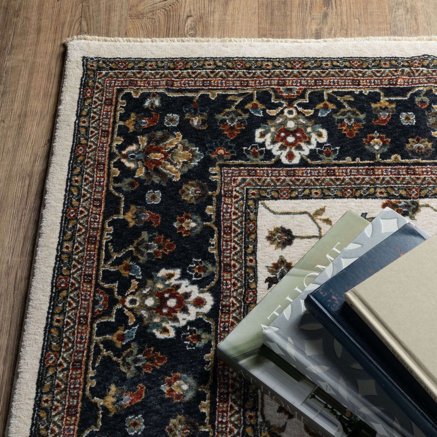 Vivian Oriental Ivory/ Navy Cut Pile Rug