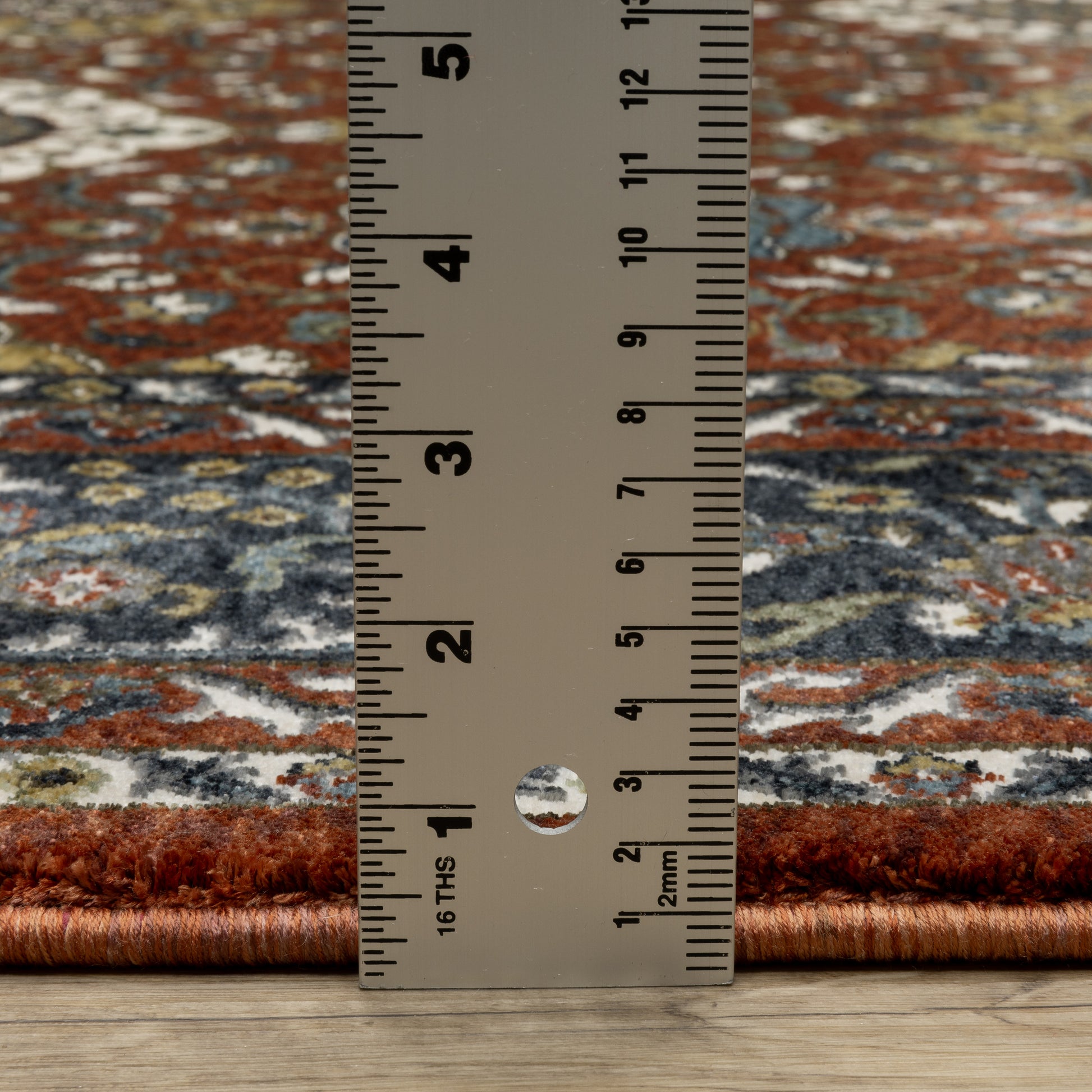 Vivian Oriental Red/ Navy Cut Pile Rug