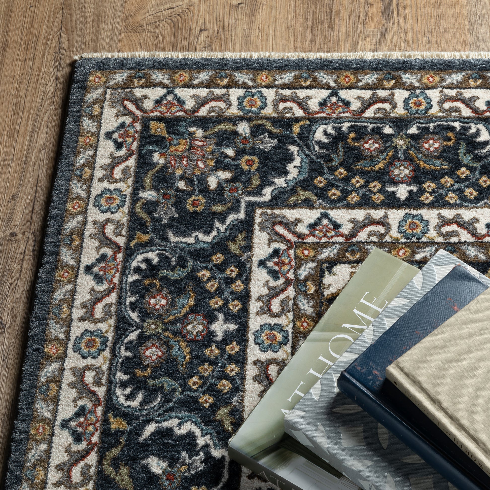 Vivian Oriental Navy/ Gold Cut Pile Rug