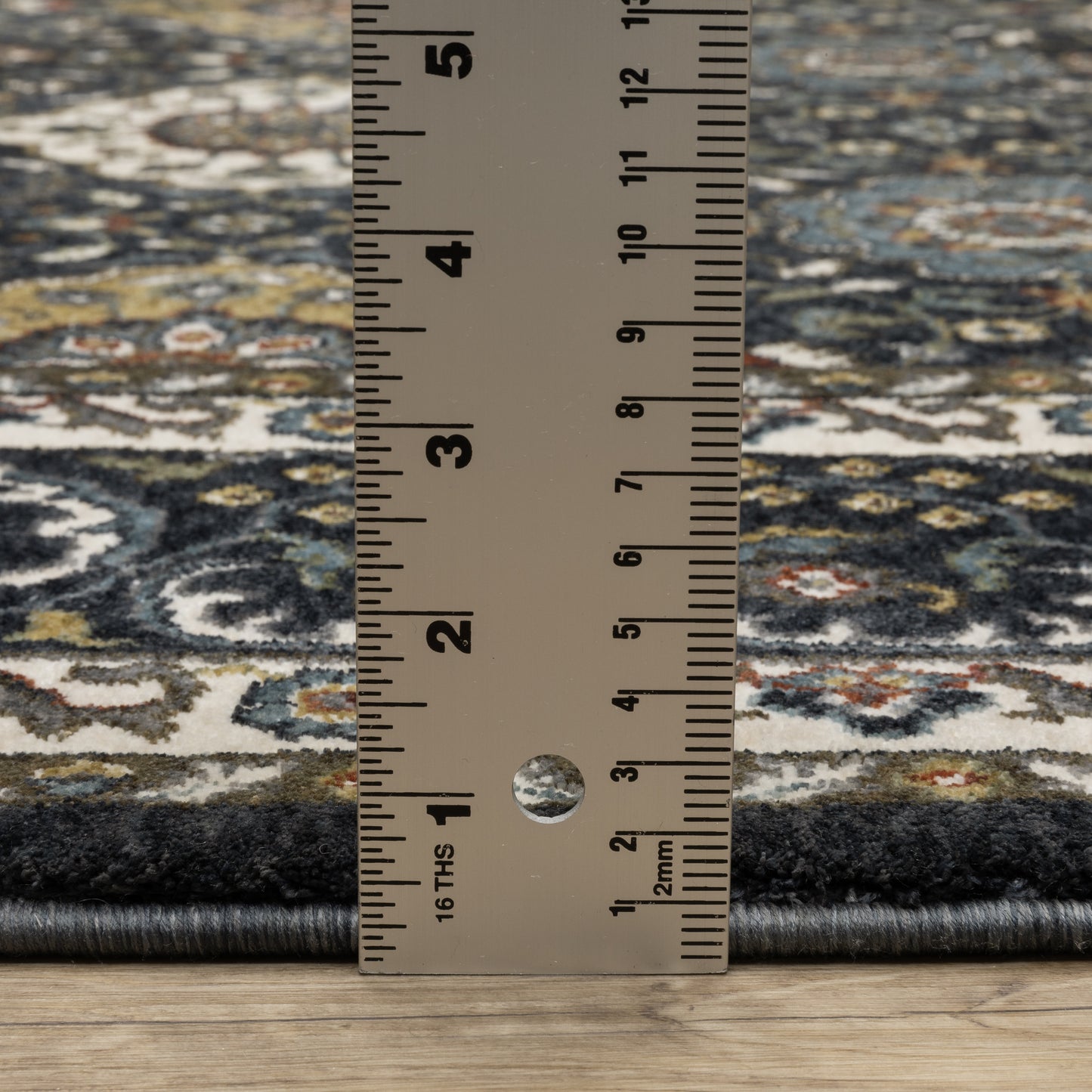 Vivian Oriental Navy/ Gold Cut Pile Rug